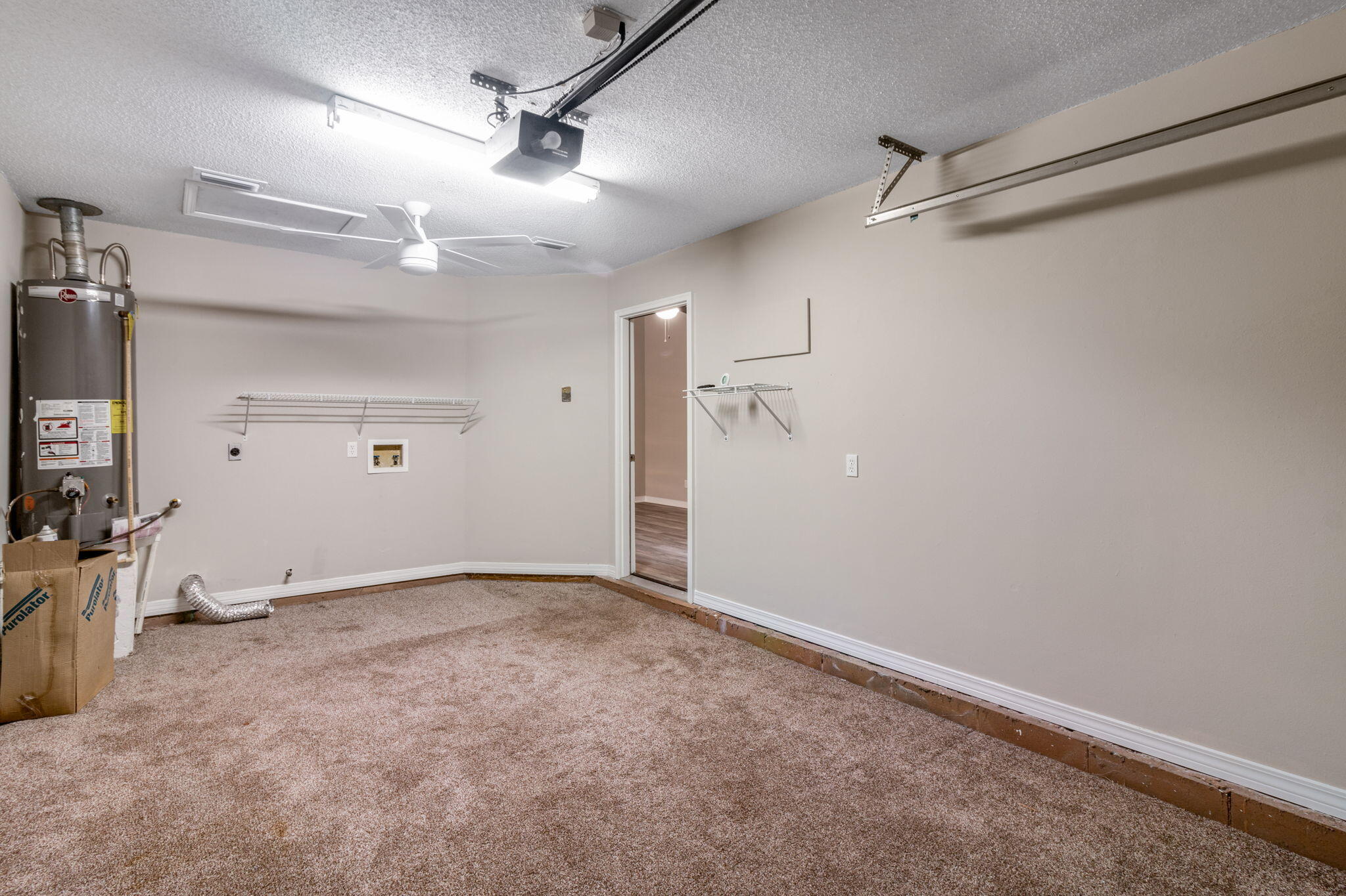 COVENTRY CORNERS - Residential Lease