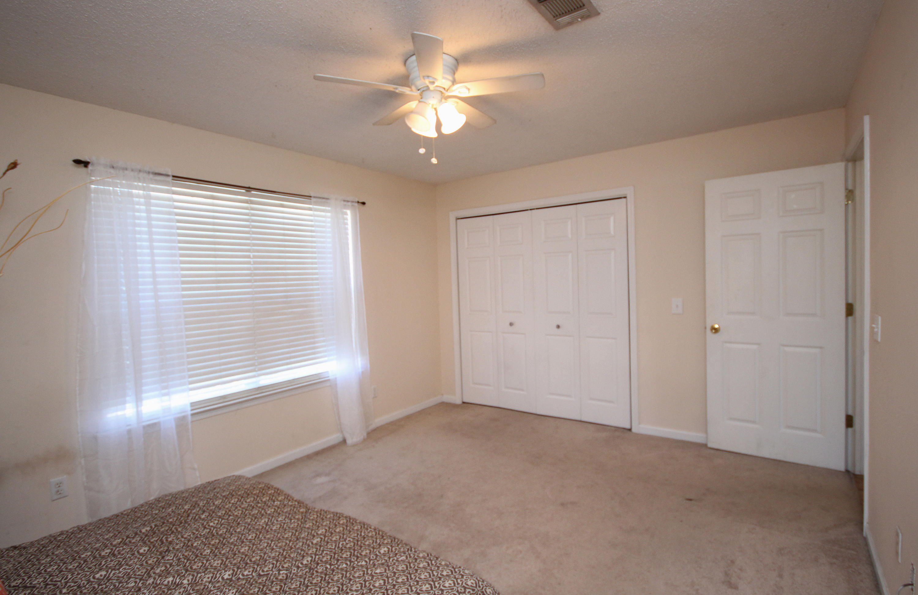 SUMMERLAKE T/H - Residential