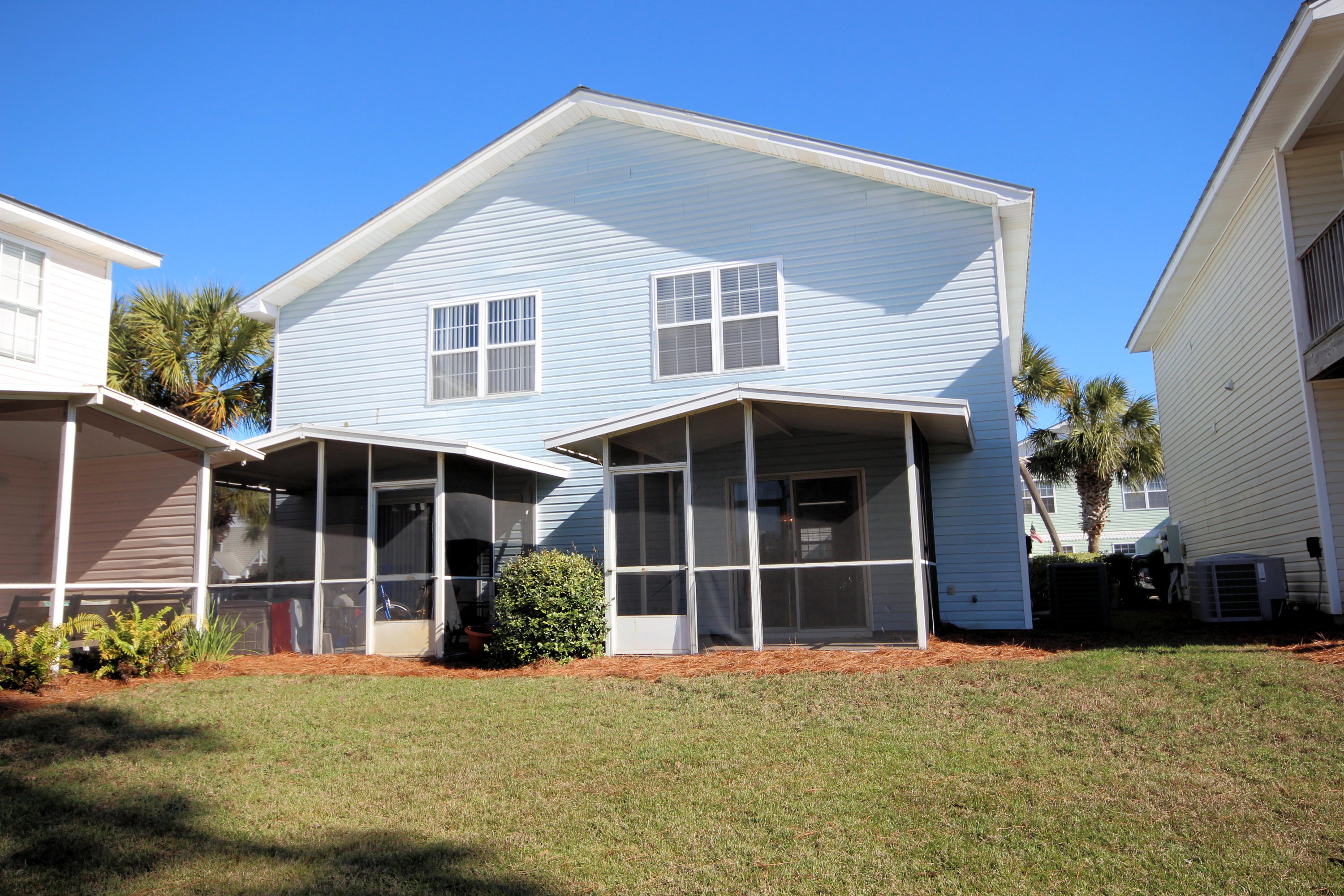 SUMMERLAKE T/H - Residential