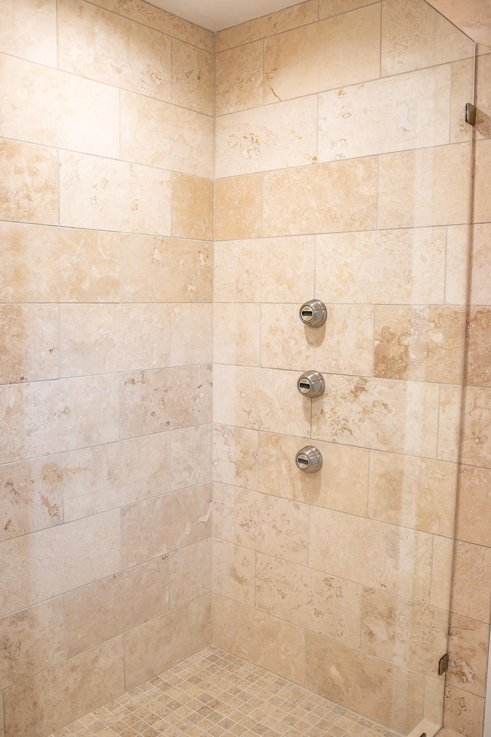MINGER S/D 1ST ADDN - Residential Lease