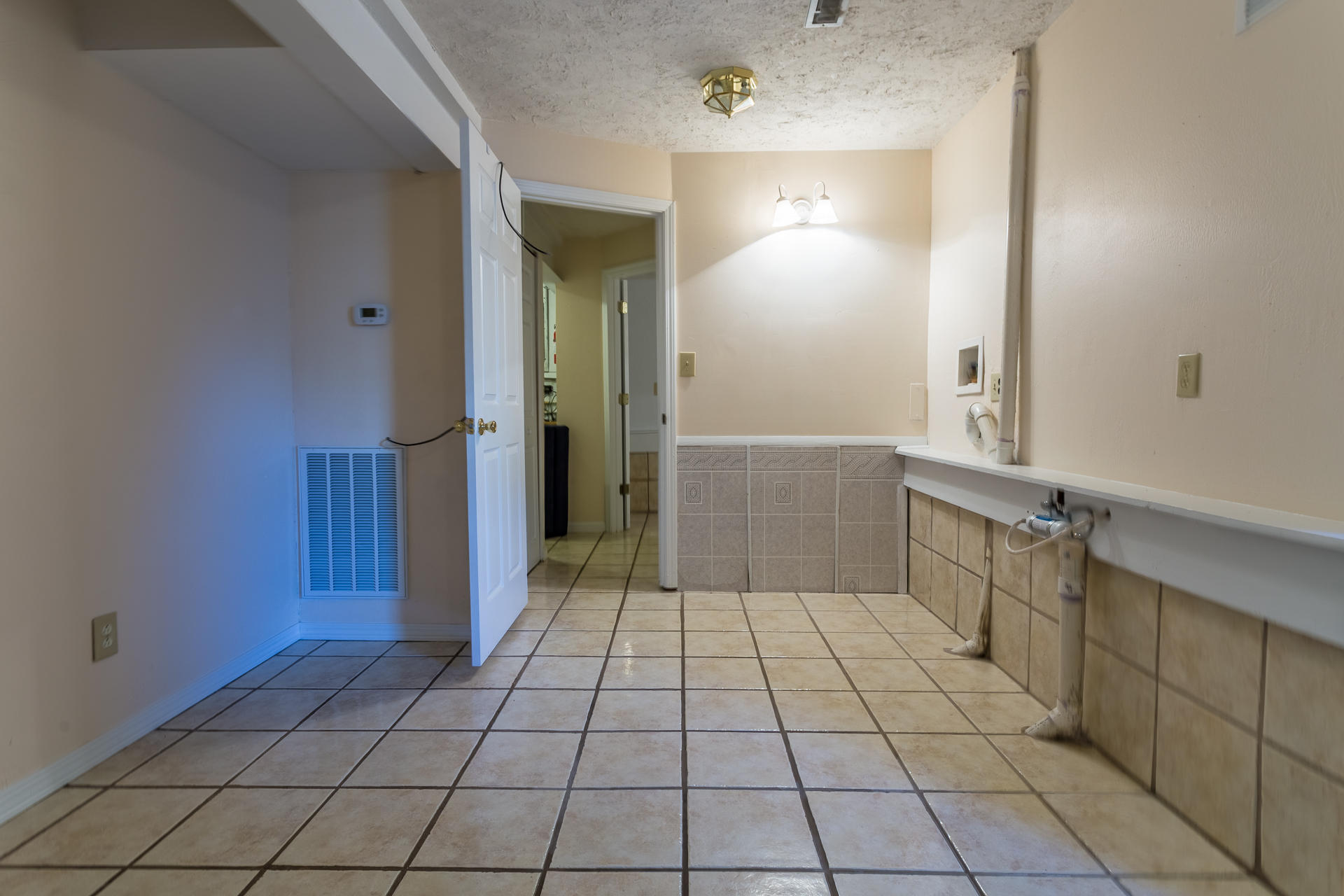 GRAYTON BEACH VILLAGE SQUARE - Residential Lease