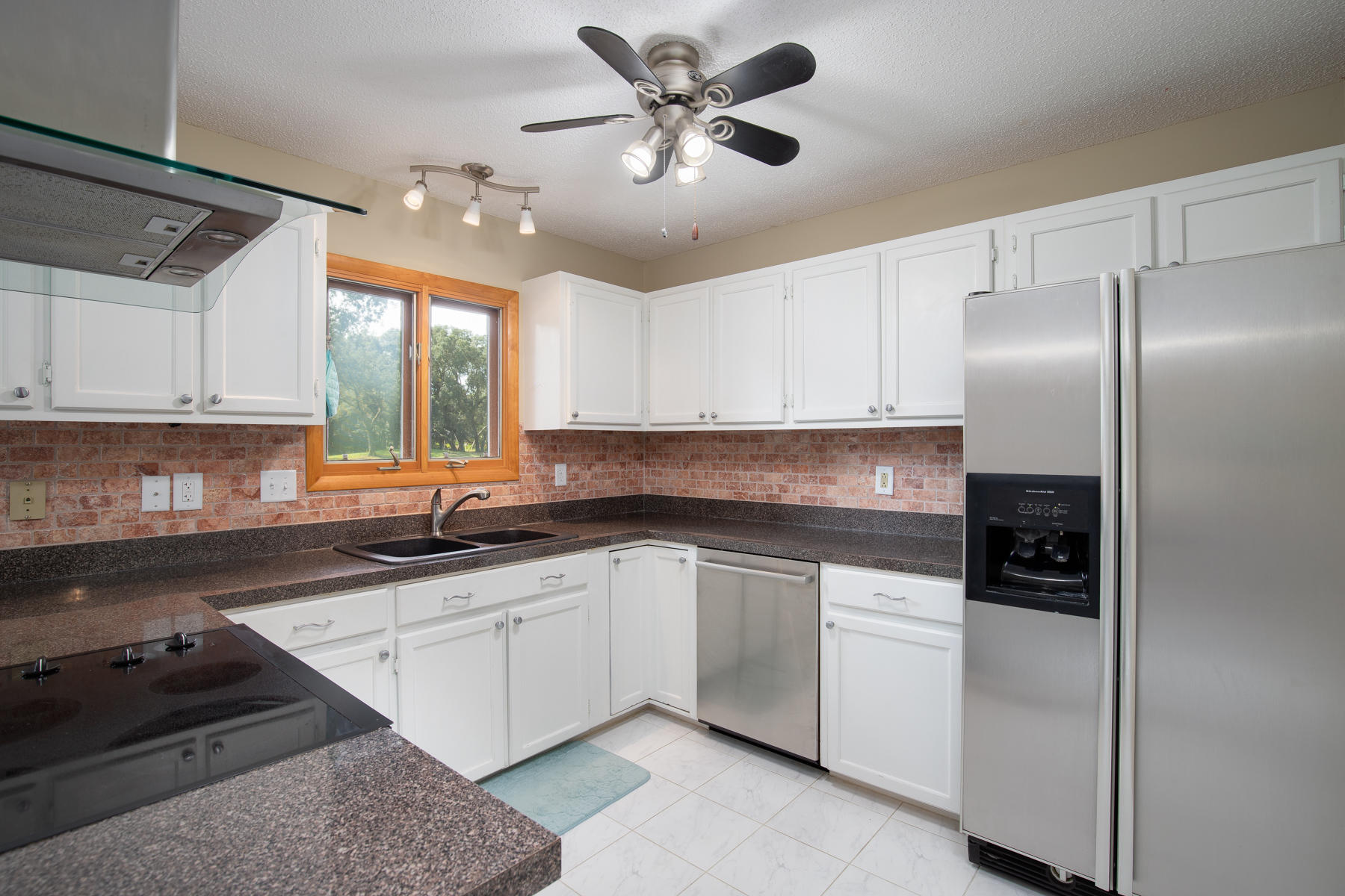 FAIRWAY LAKES PH 2 - Residential