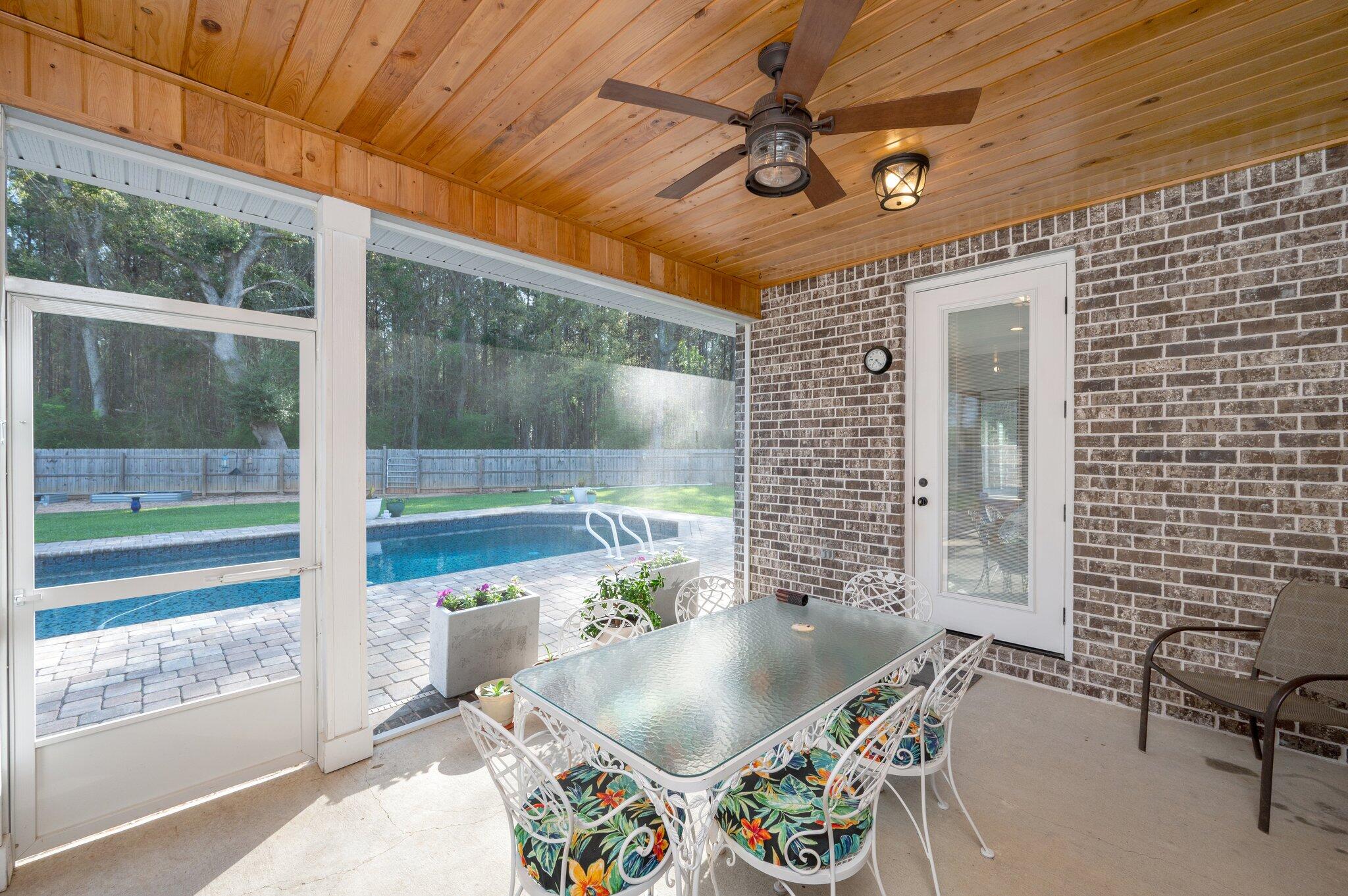 PRICE FARMS PLANTATION LOT 16 BLK A - Residential
