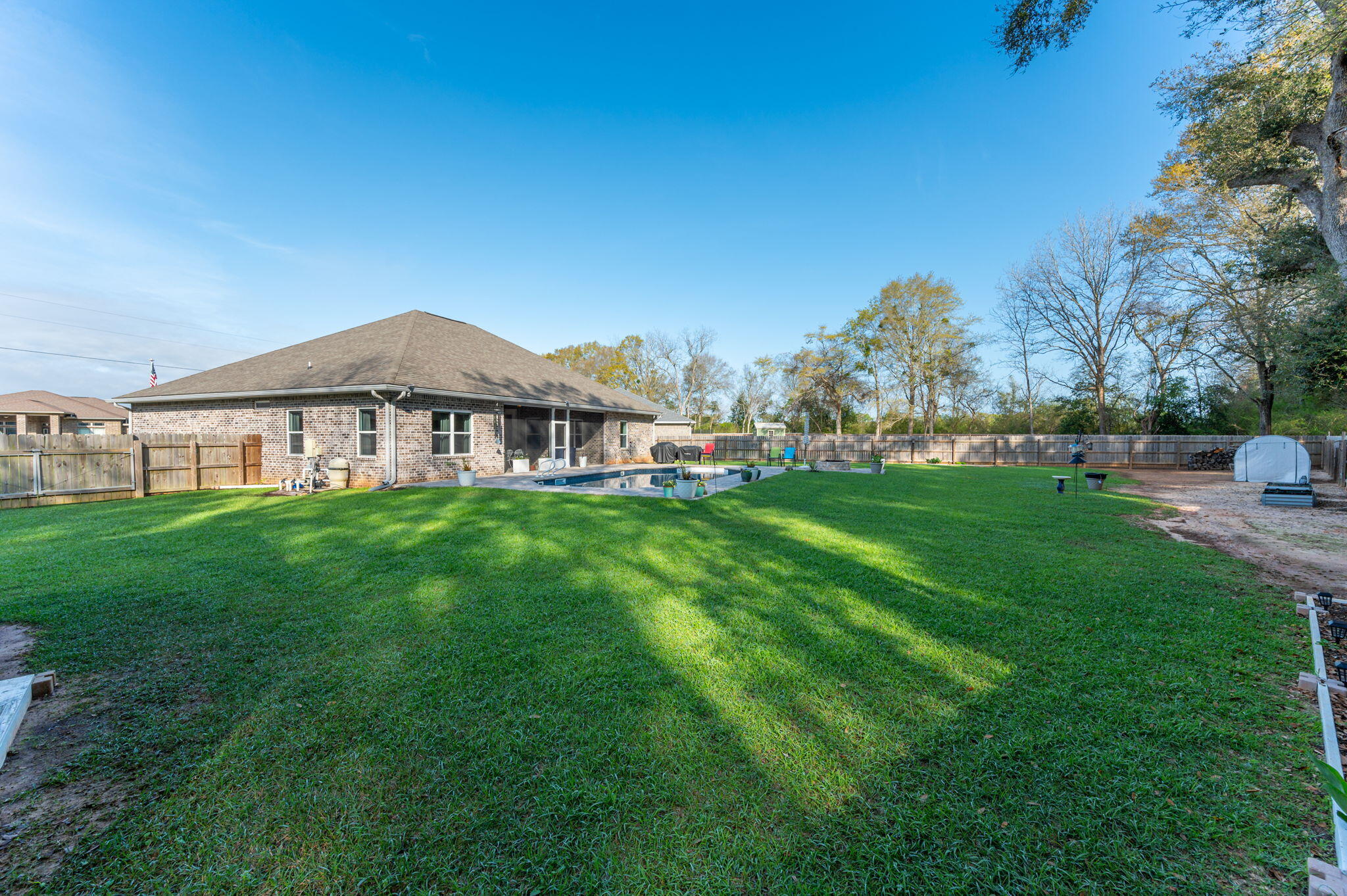 PRICE FARMS PLANTATION LOT 16 BLK A - Residential