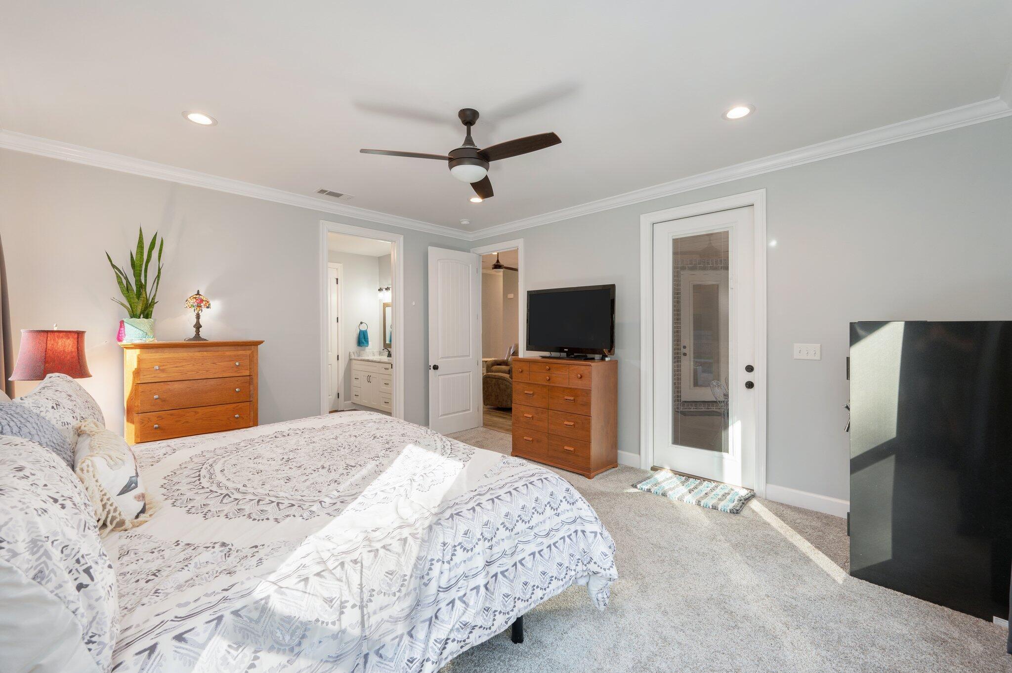 PRICE FARMS PLANTATION LOT 16 BLK A - Residential