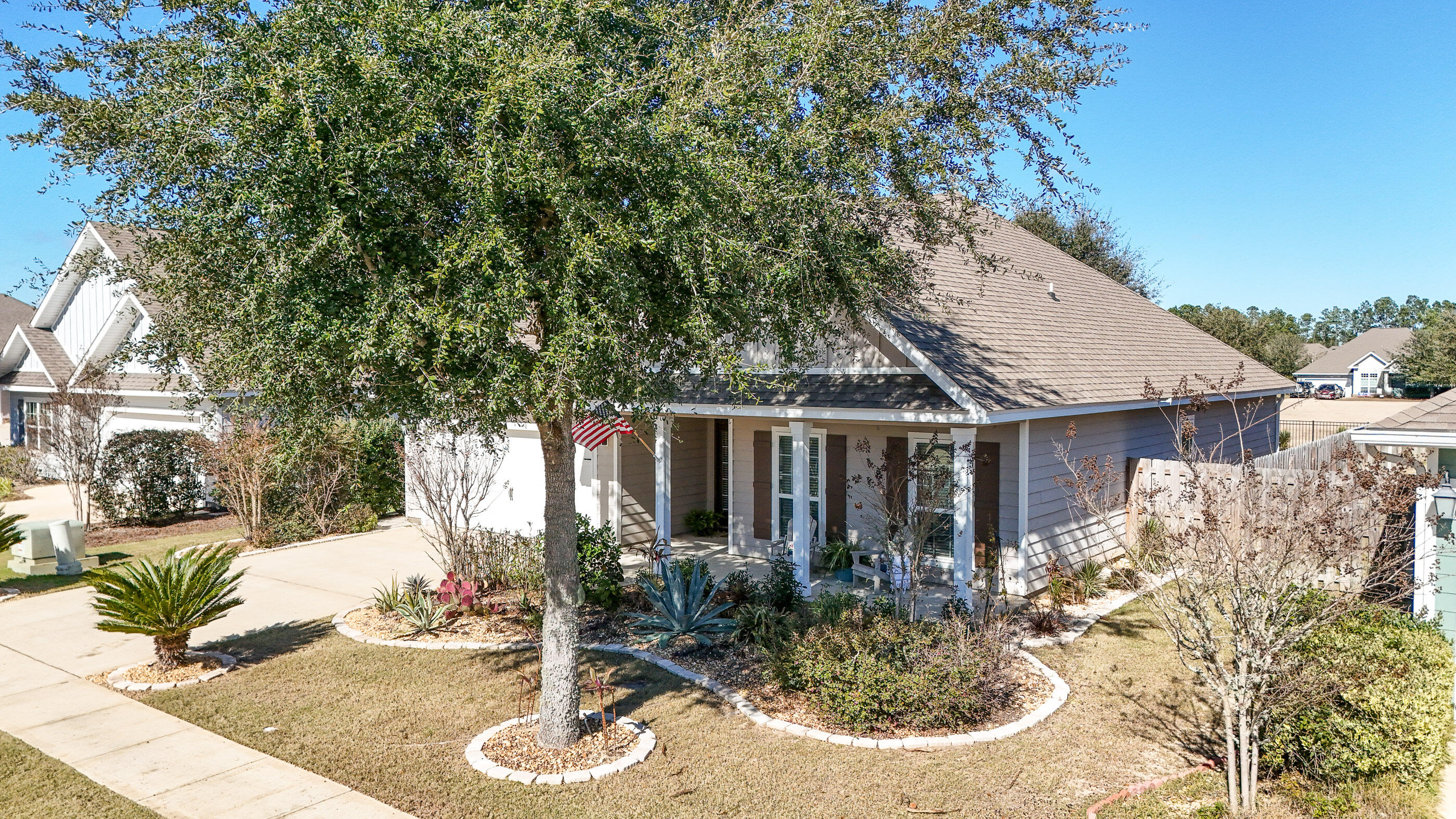 Hammock Bay - Residential