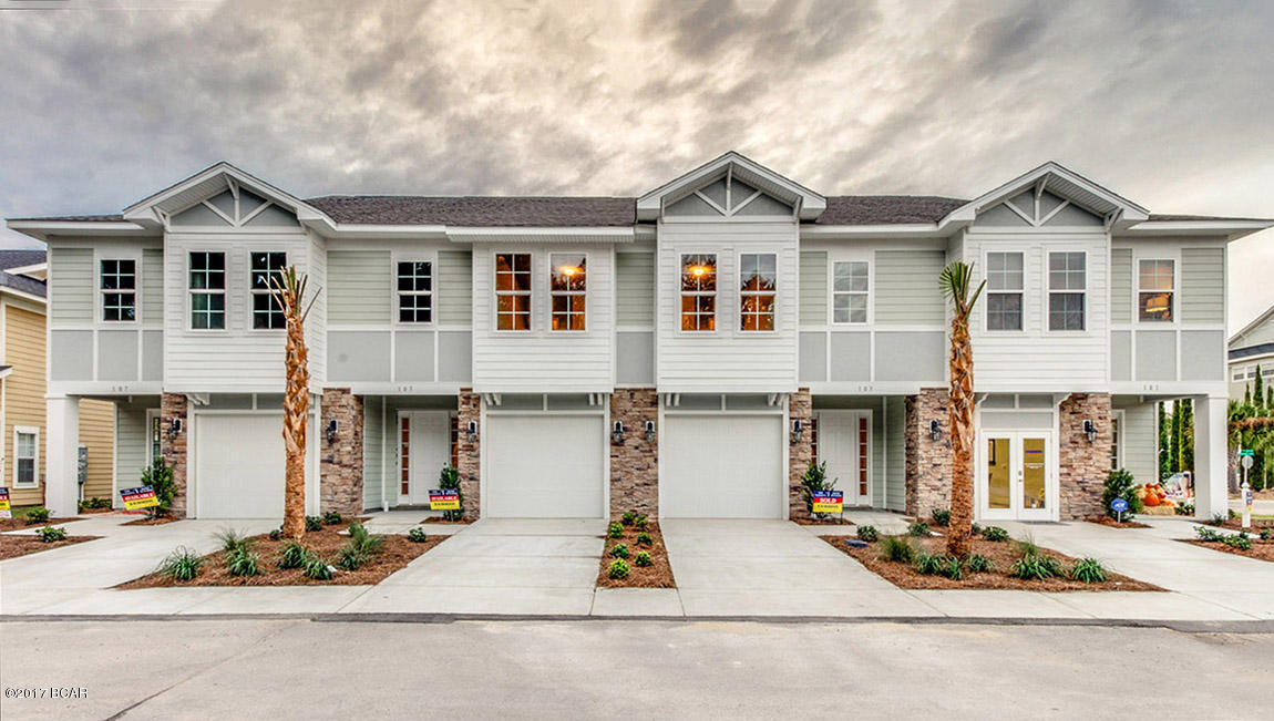 Three Bedroom, Two And A Half Bathroom Townhome in Waterfall.