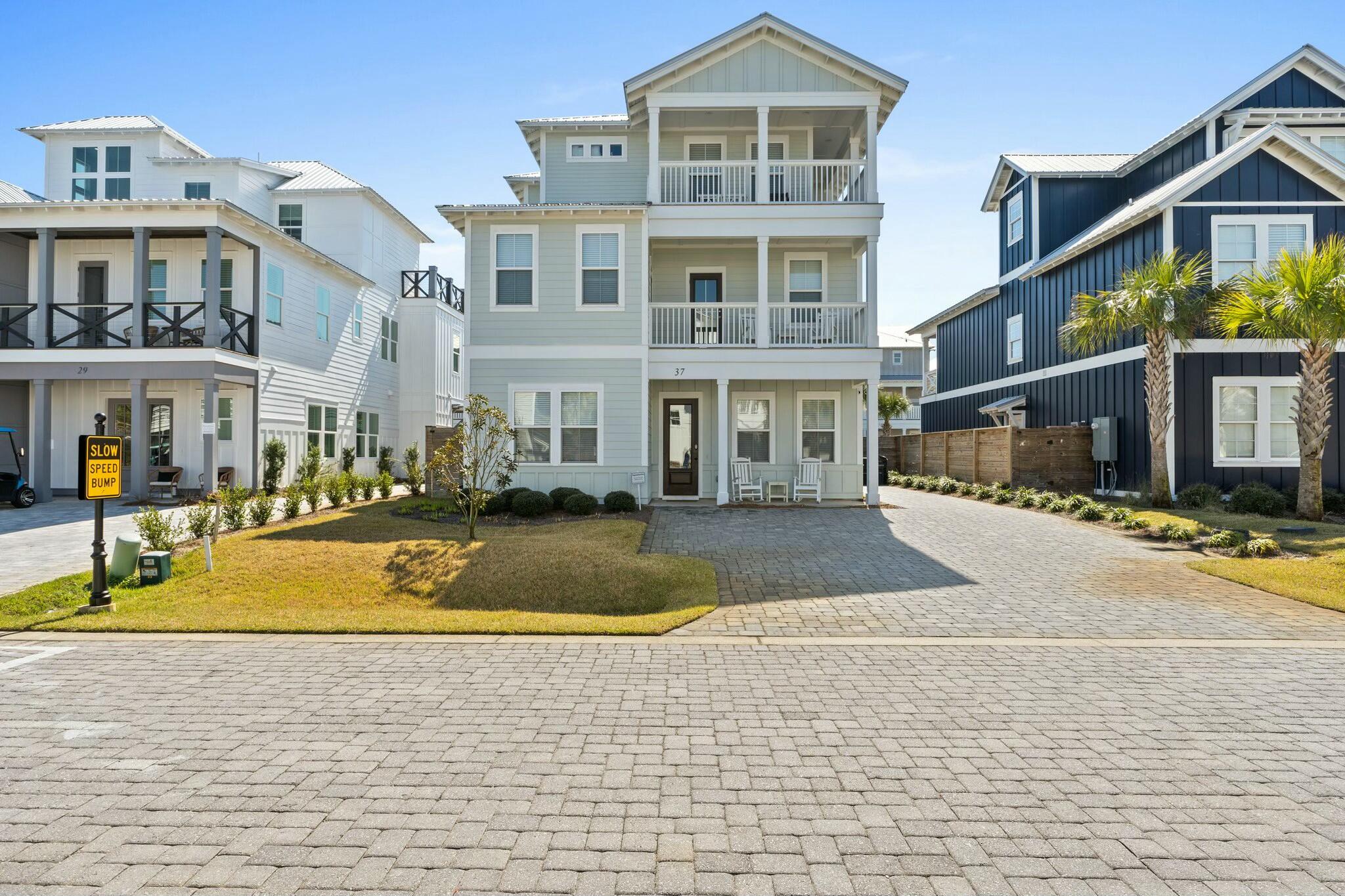 FRANGISTA BEACH 2ND ADDN - Residential