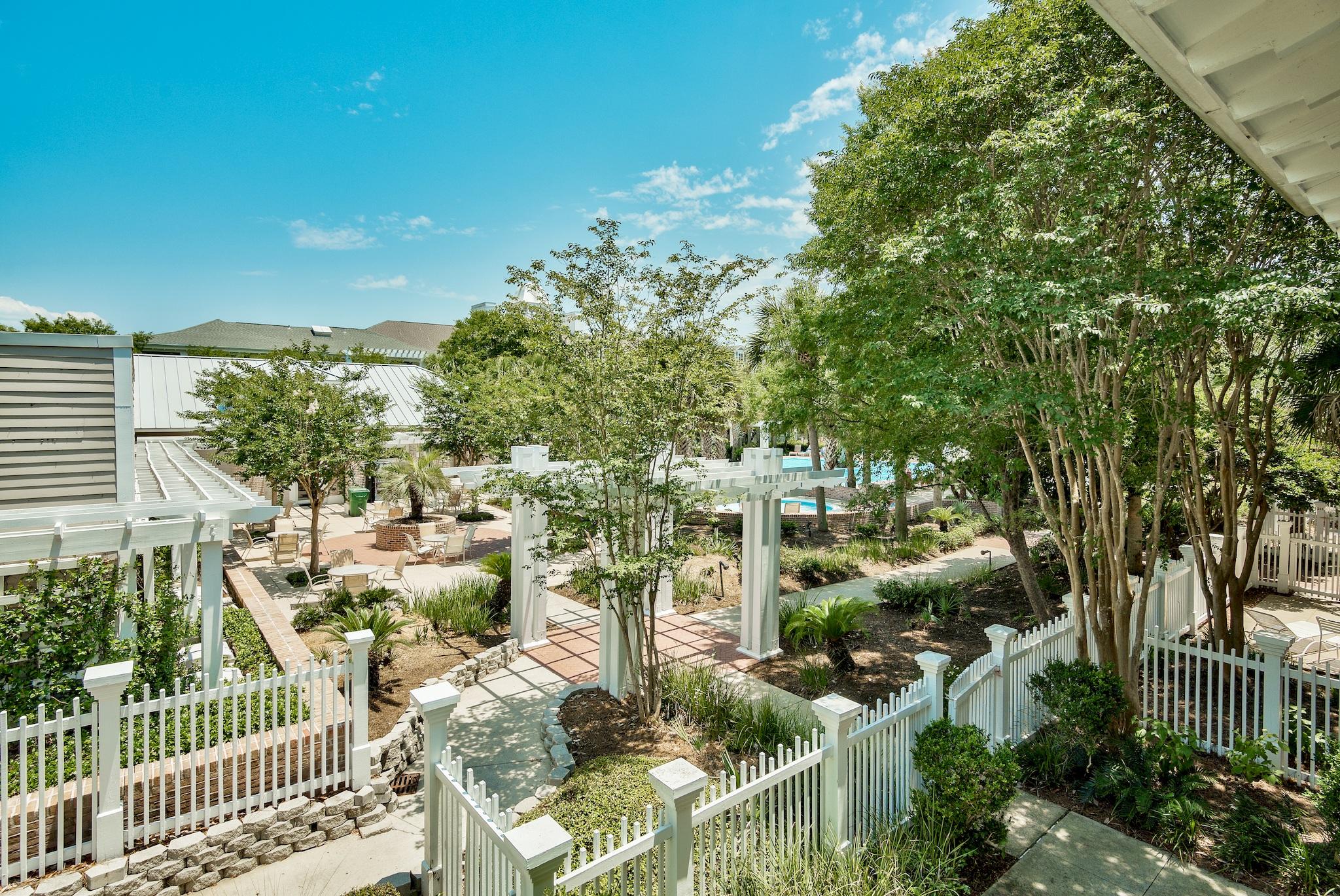 MARKET ST INN - Residential Lease