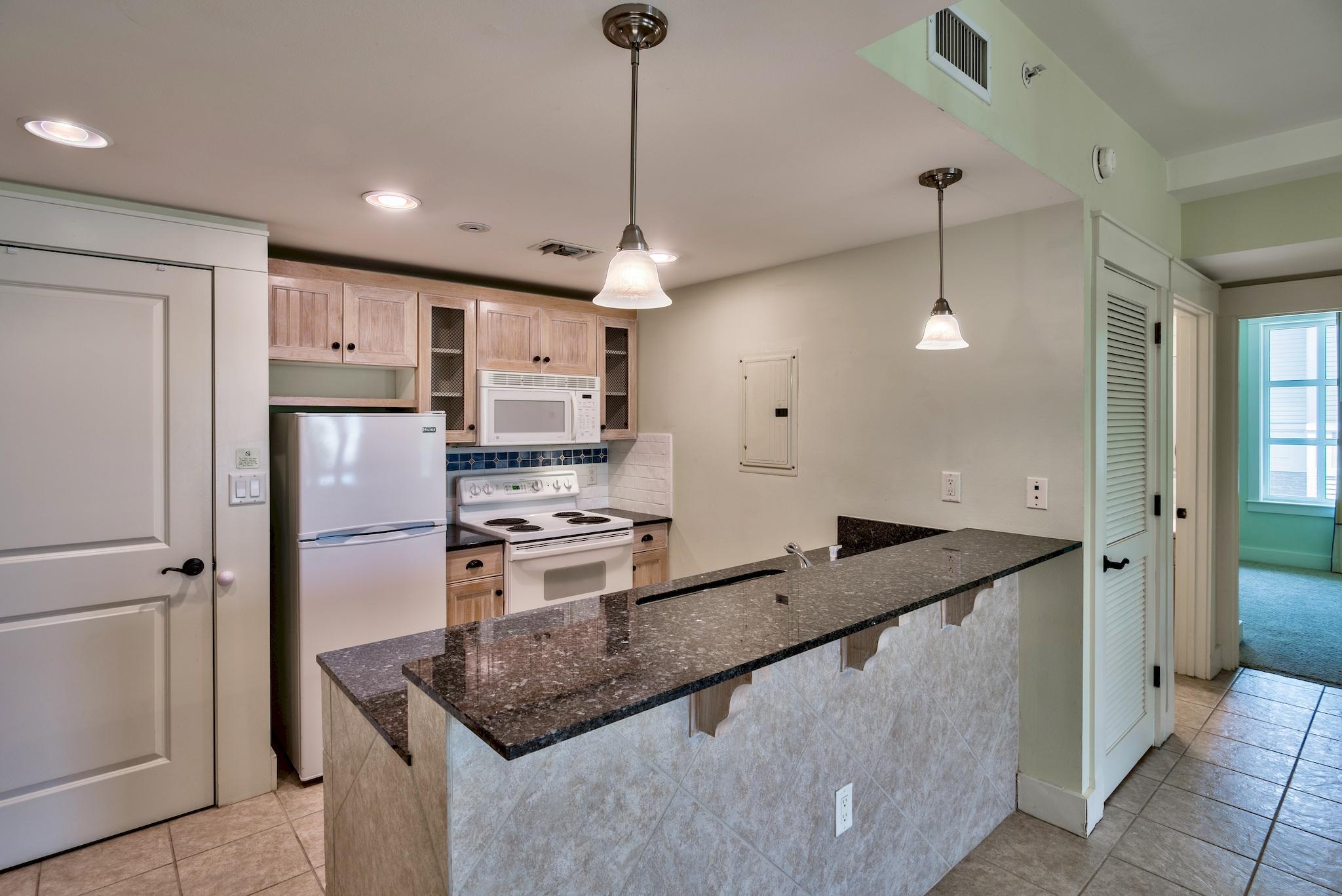 MARKET ST INN - Residential Lease