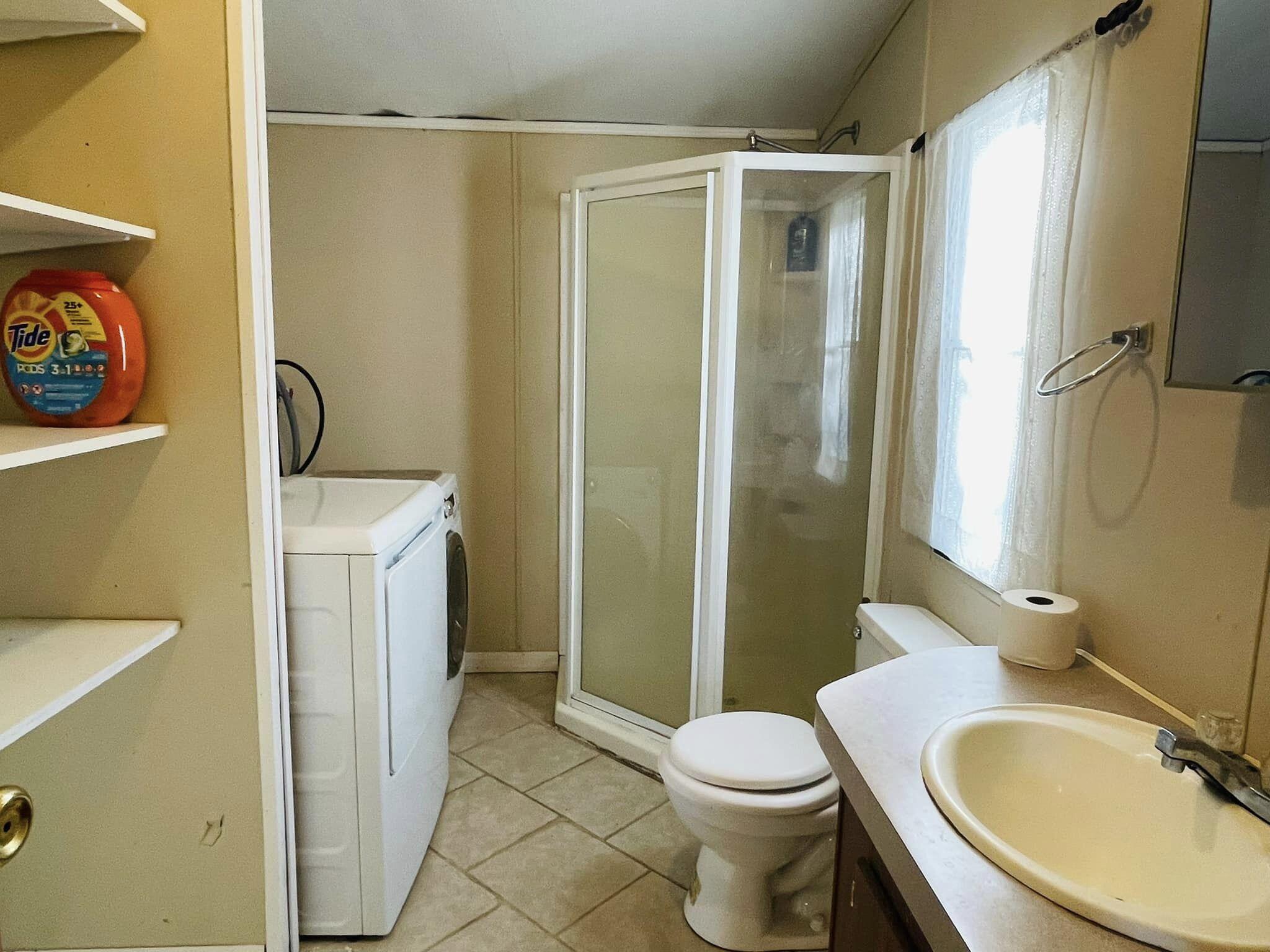 Douglas Shores - Residential Lease