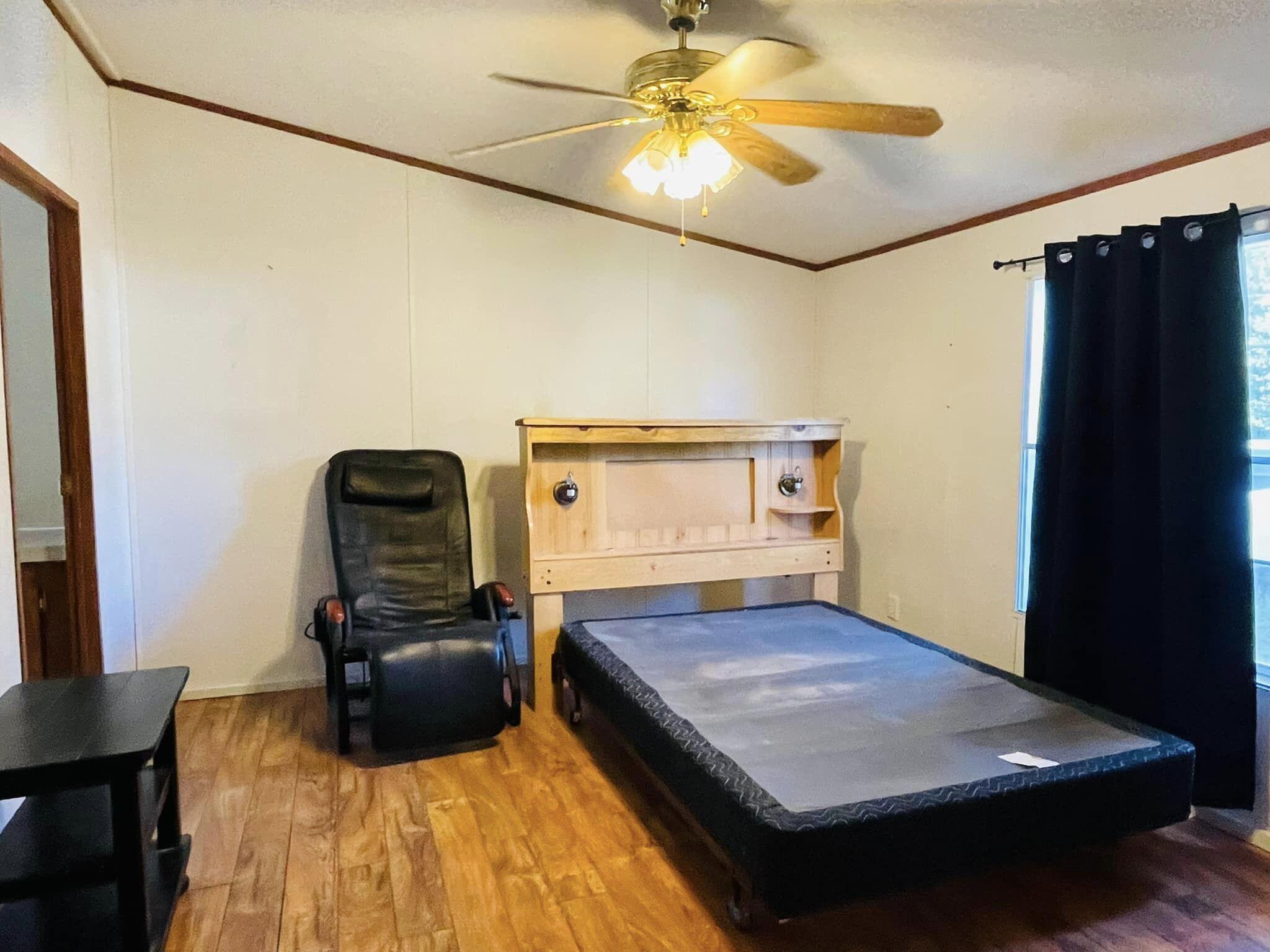 Douglas Shores - Residential Lease