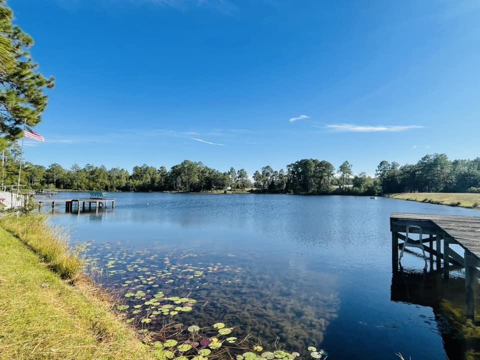 Douglas Shores - Residential Lease