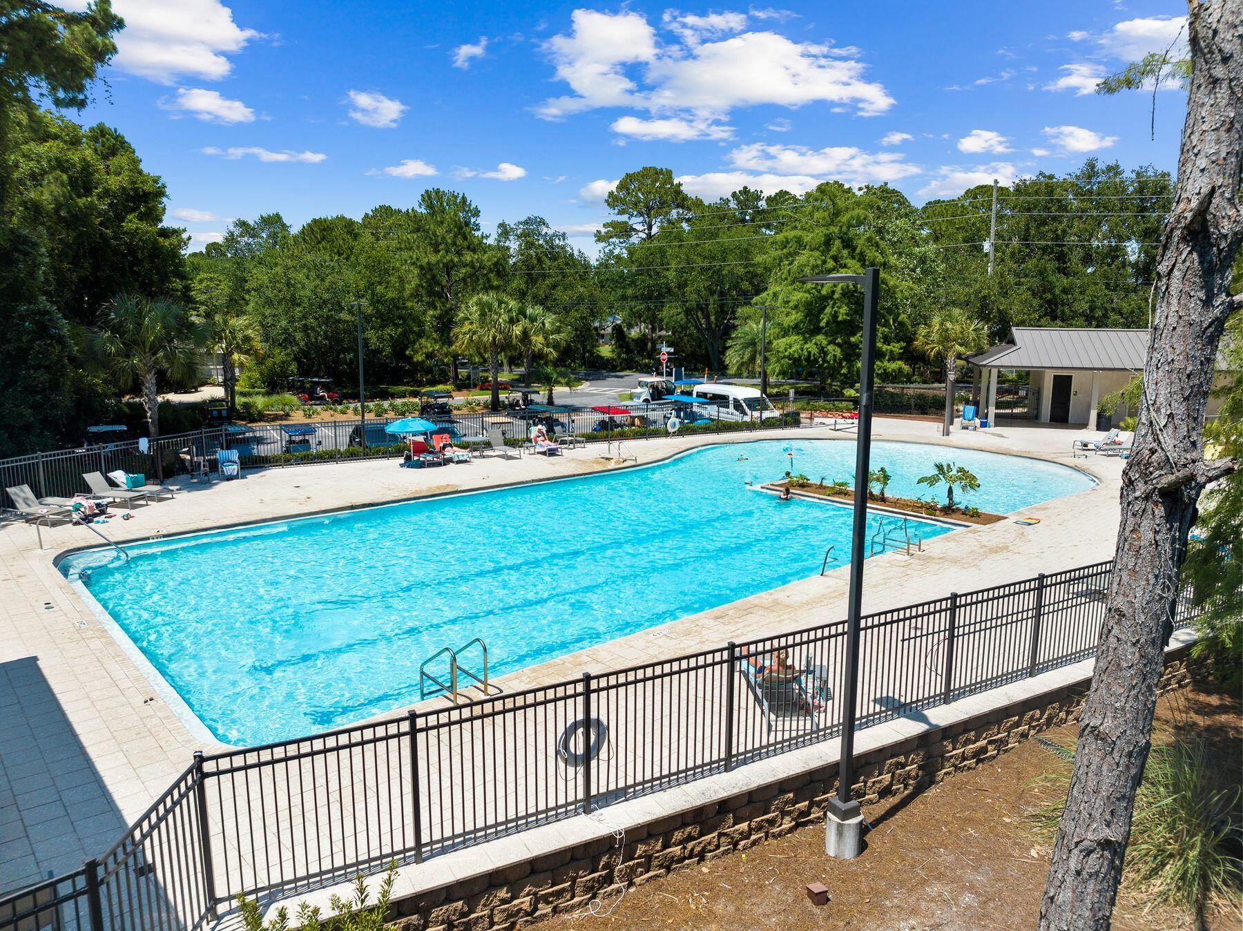 AUGUSTA VILLAGE CONDO - Residential