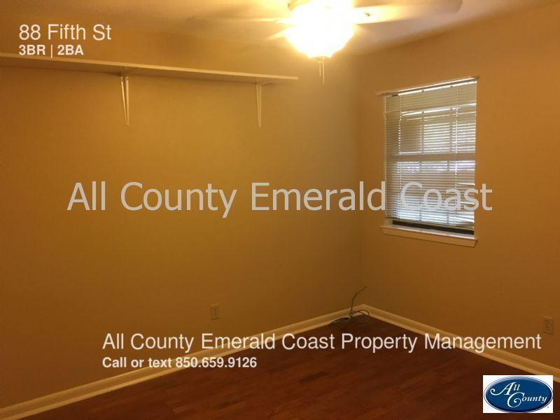 PORT DIXIE PATIO HOMES - Residential Lease