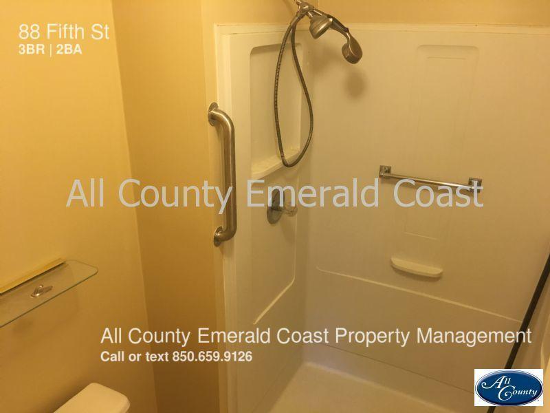 PORT DIXIE PATIO HOMES - Residential Lease