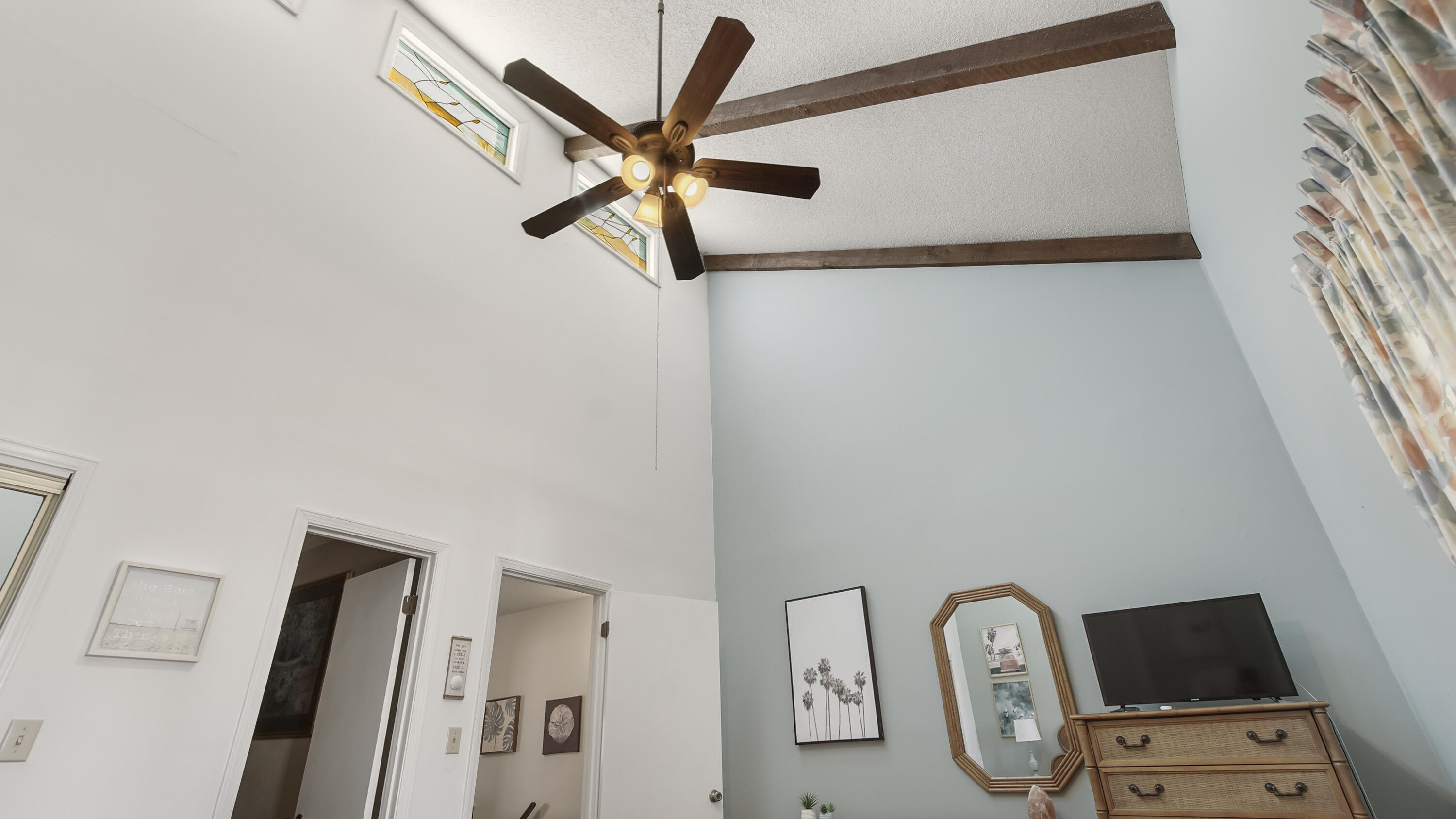 MISTY COVE T/H PH 1 - Residential