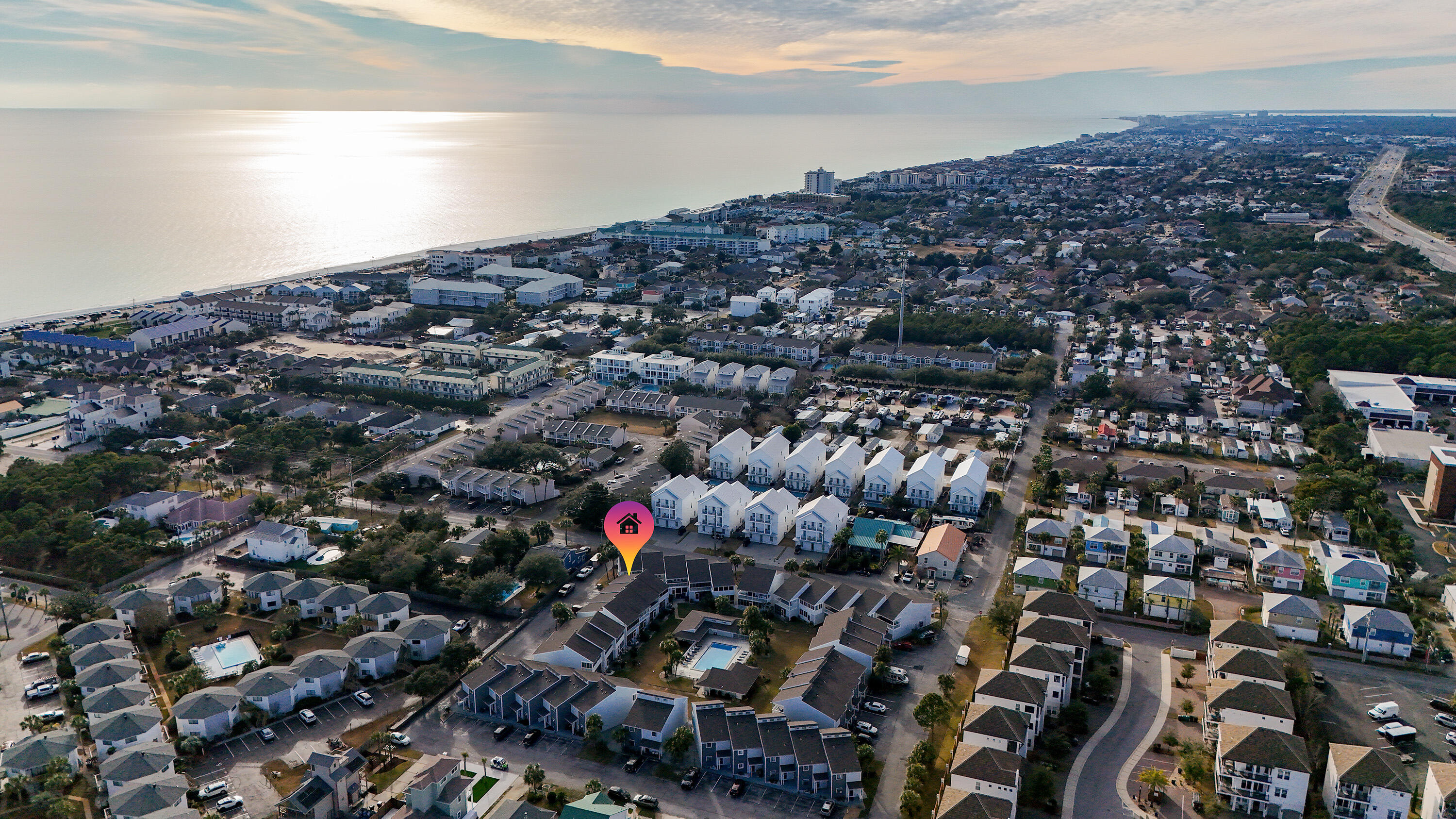 MISTY COVE T/H PH 1 - Residential