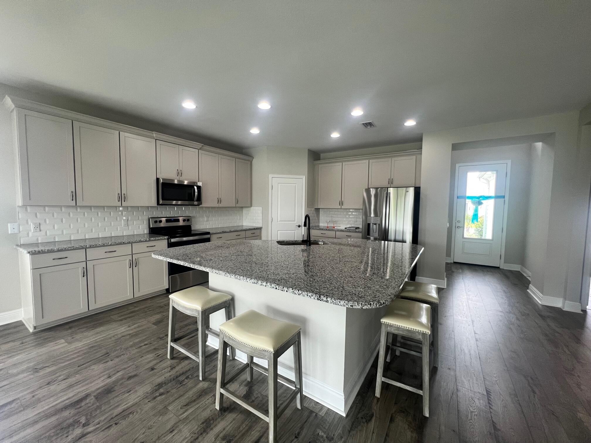 Margaritaville Latitudes Watersound - Residential