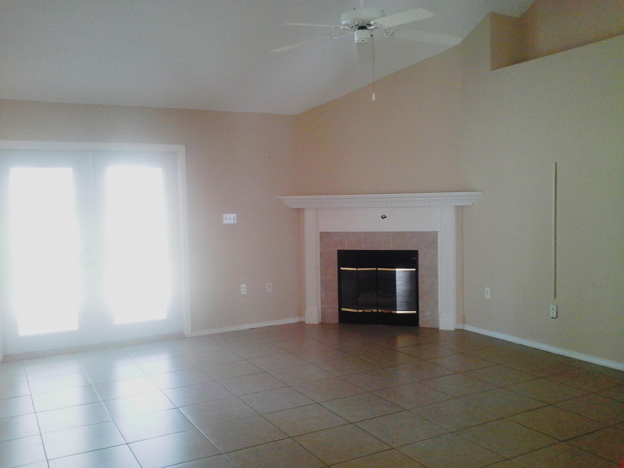 RIVERCHASE S/D PH 3 - Residential Lease