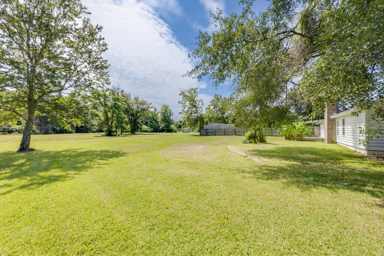 BAKER HEIGHTS - Residential
