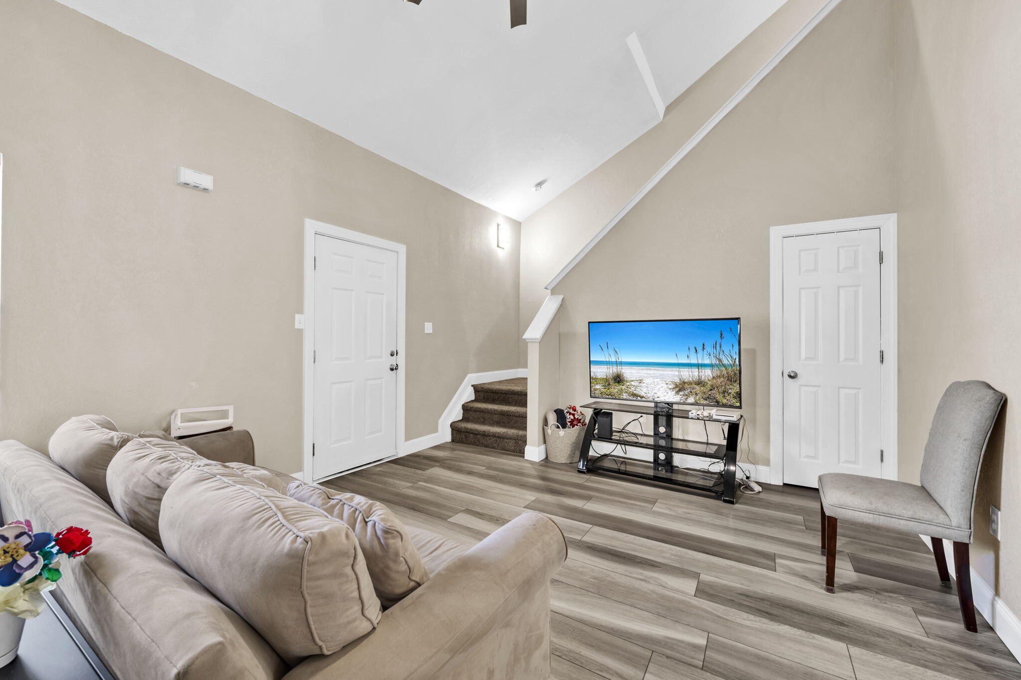 QUAIL RUN TOWNHOMES - Residential