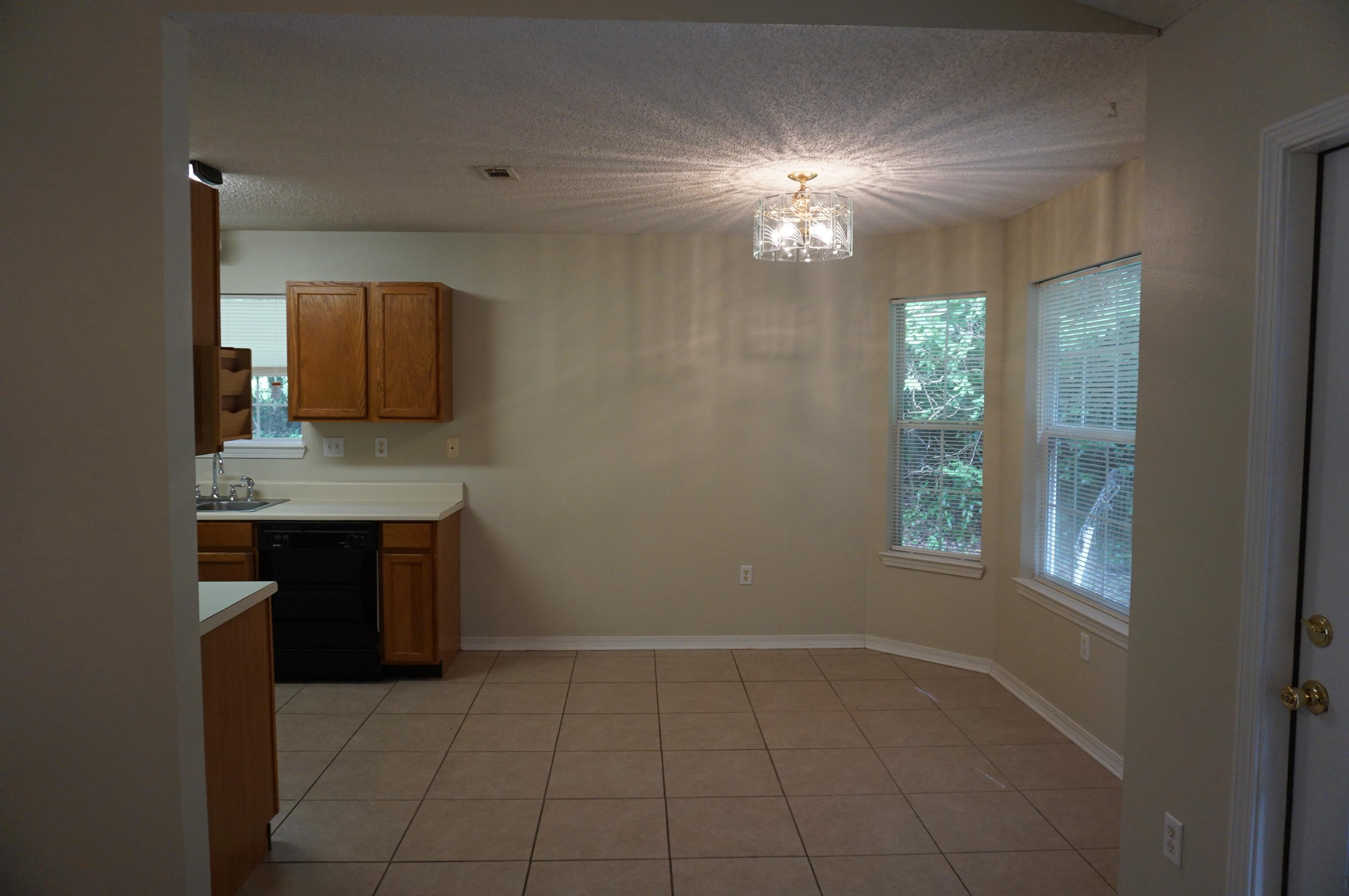 JERNIGAN S/D 2ND ADDN - Residential Lease