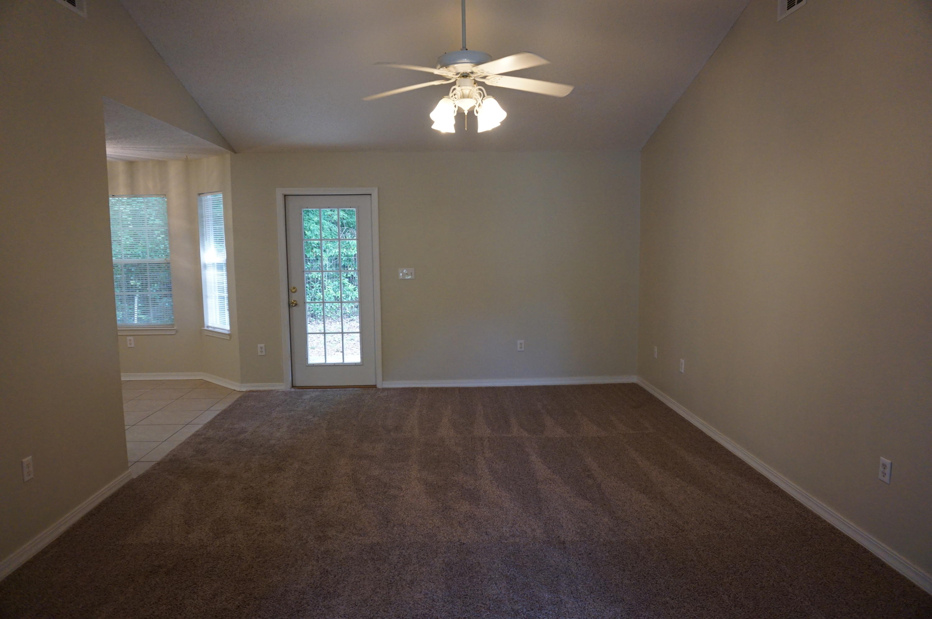 JERNIGAN S/D 2ND ADDN - Residential Lease