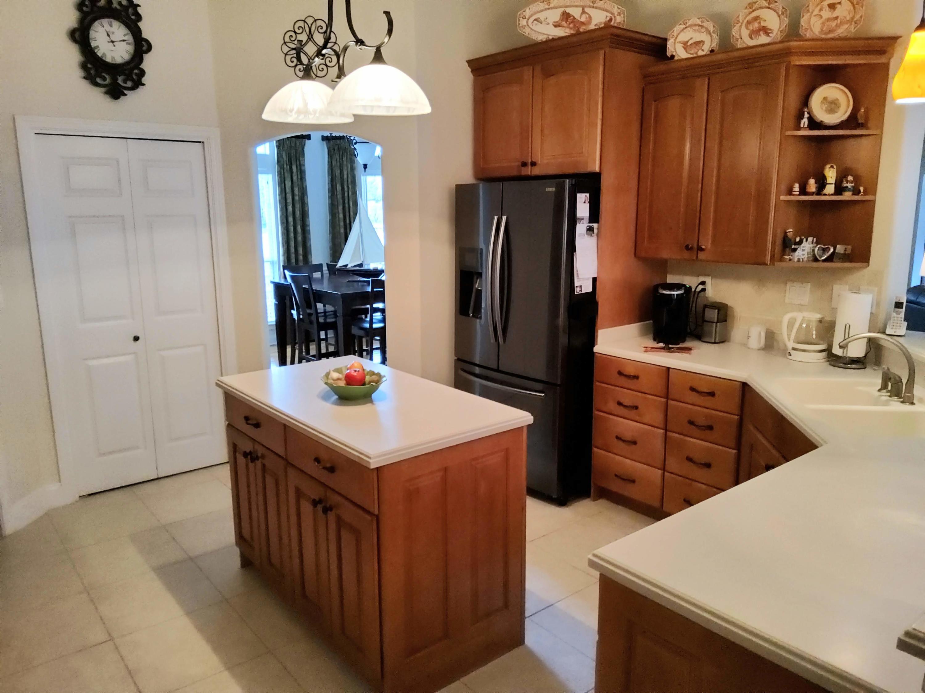 BAYSHORE PLACE PH 4 - Residential