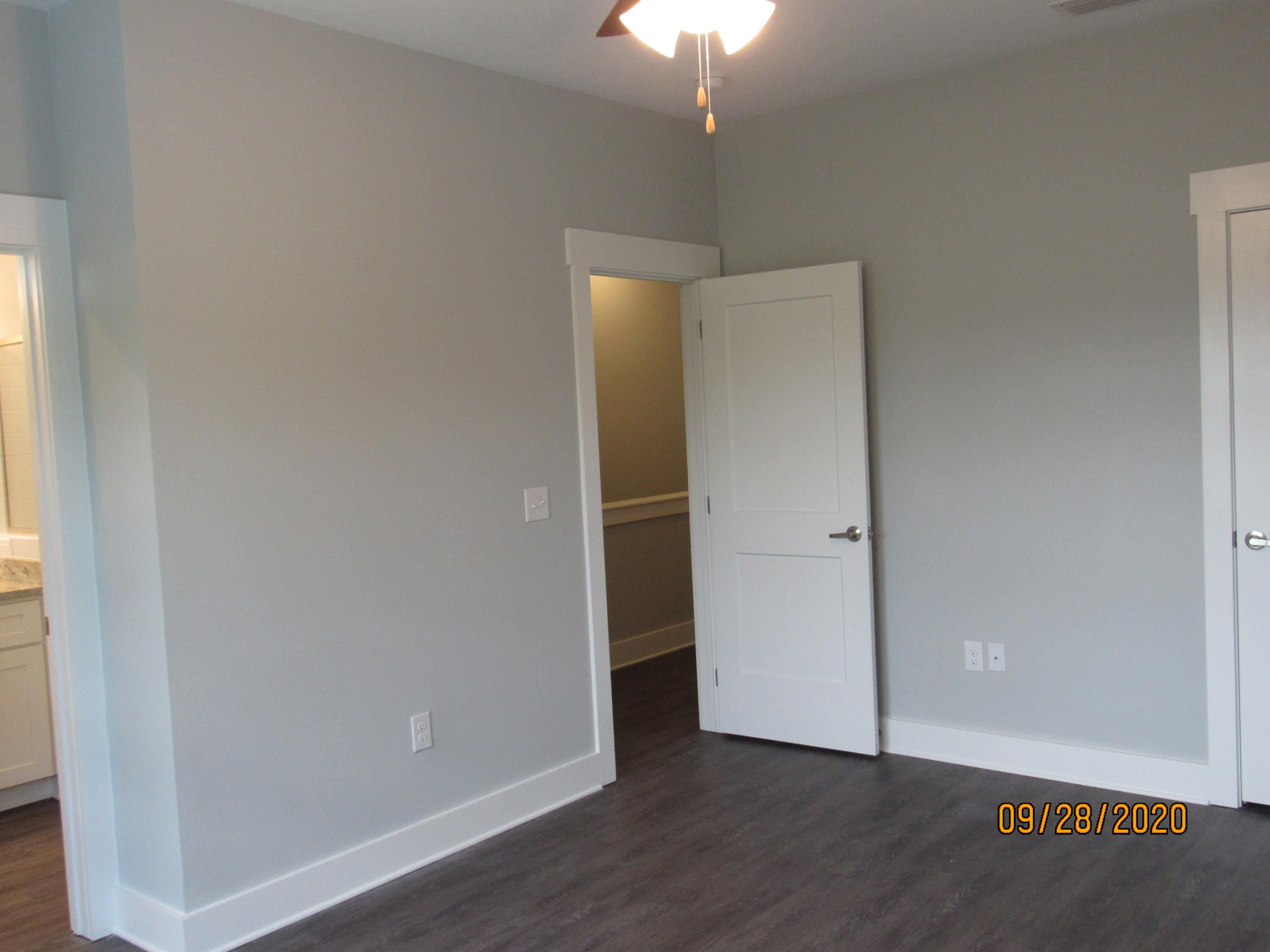 VERANDAS AT FREEPORT - Residential Lease