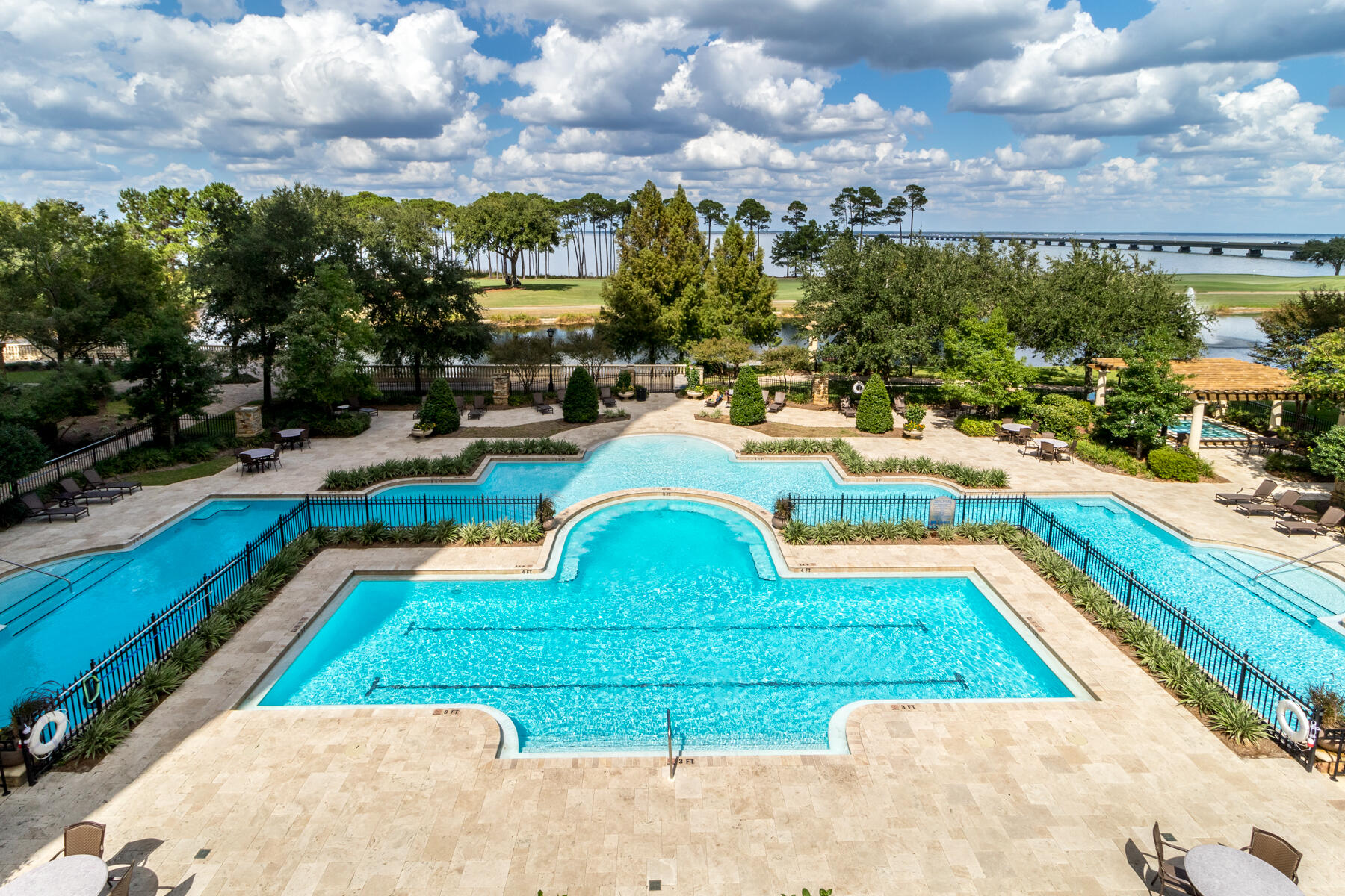 ONE WATER PLACE - Residential