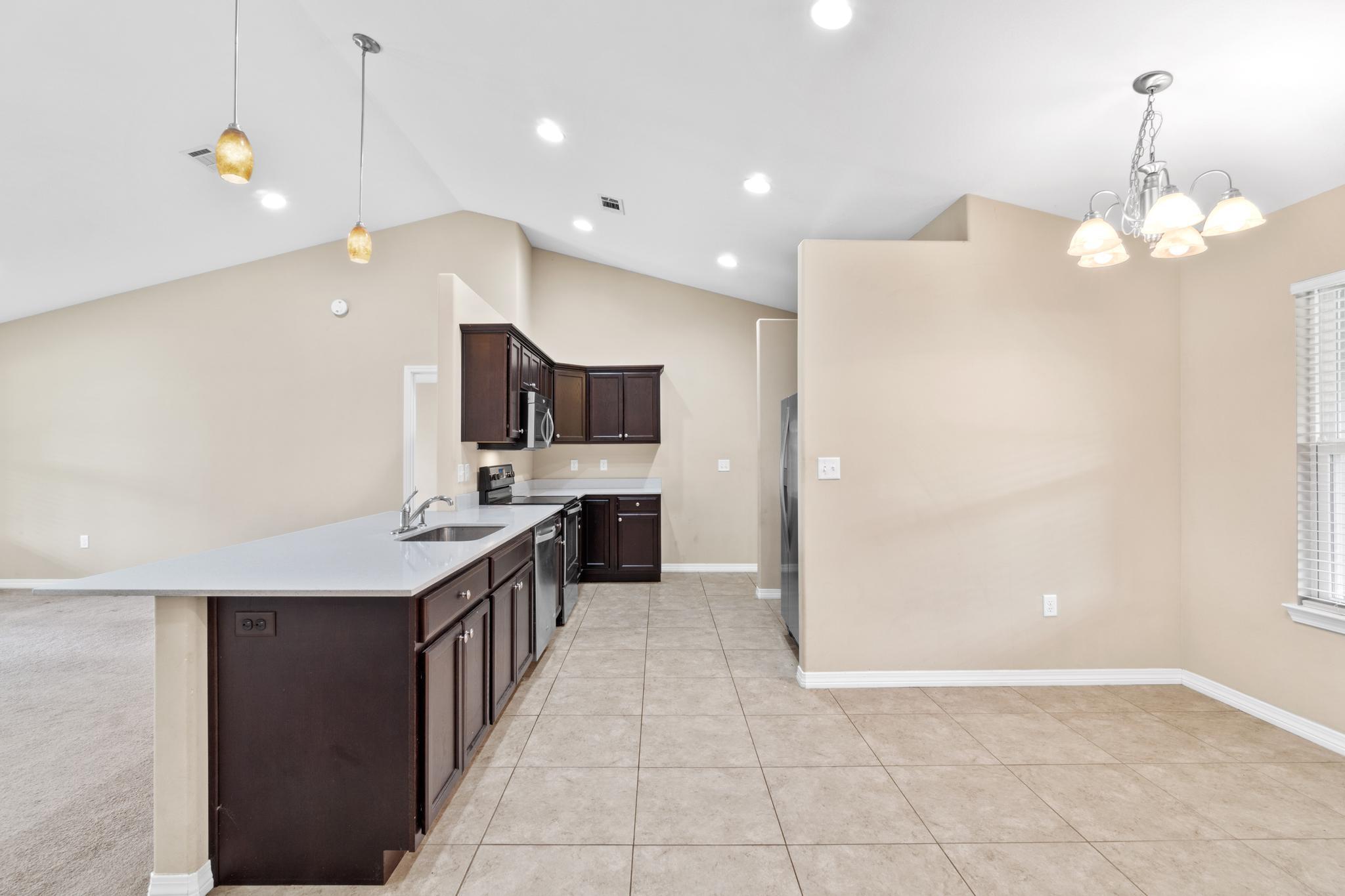 NAVARRE S/D 2ND ADDN - Residential