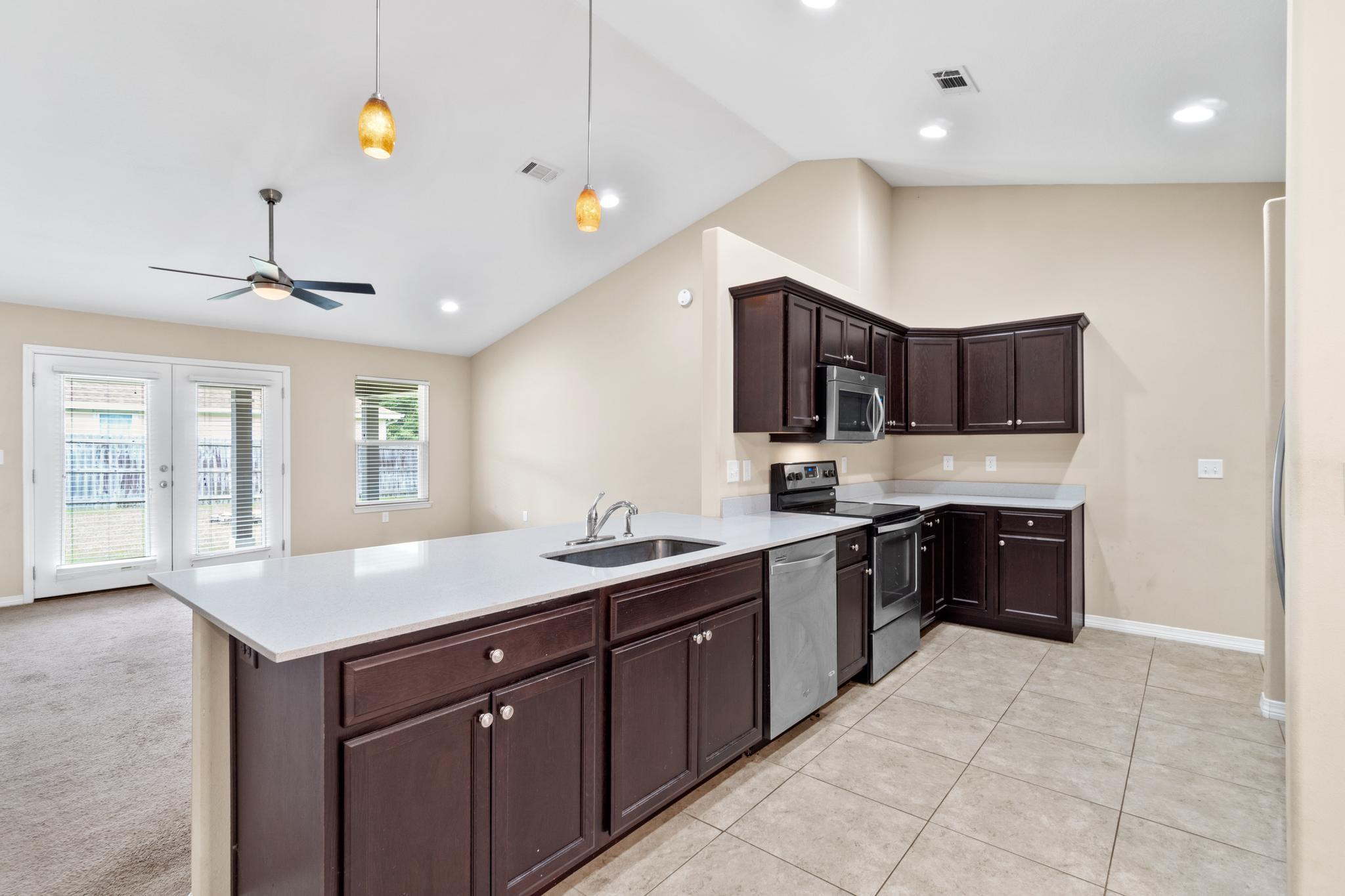 NAVARRE S/D 2ND ADDN - Residential