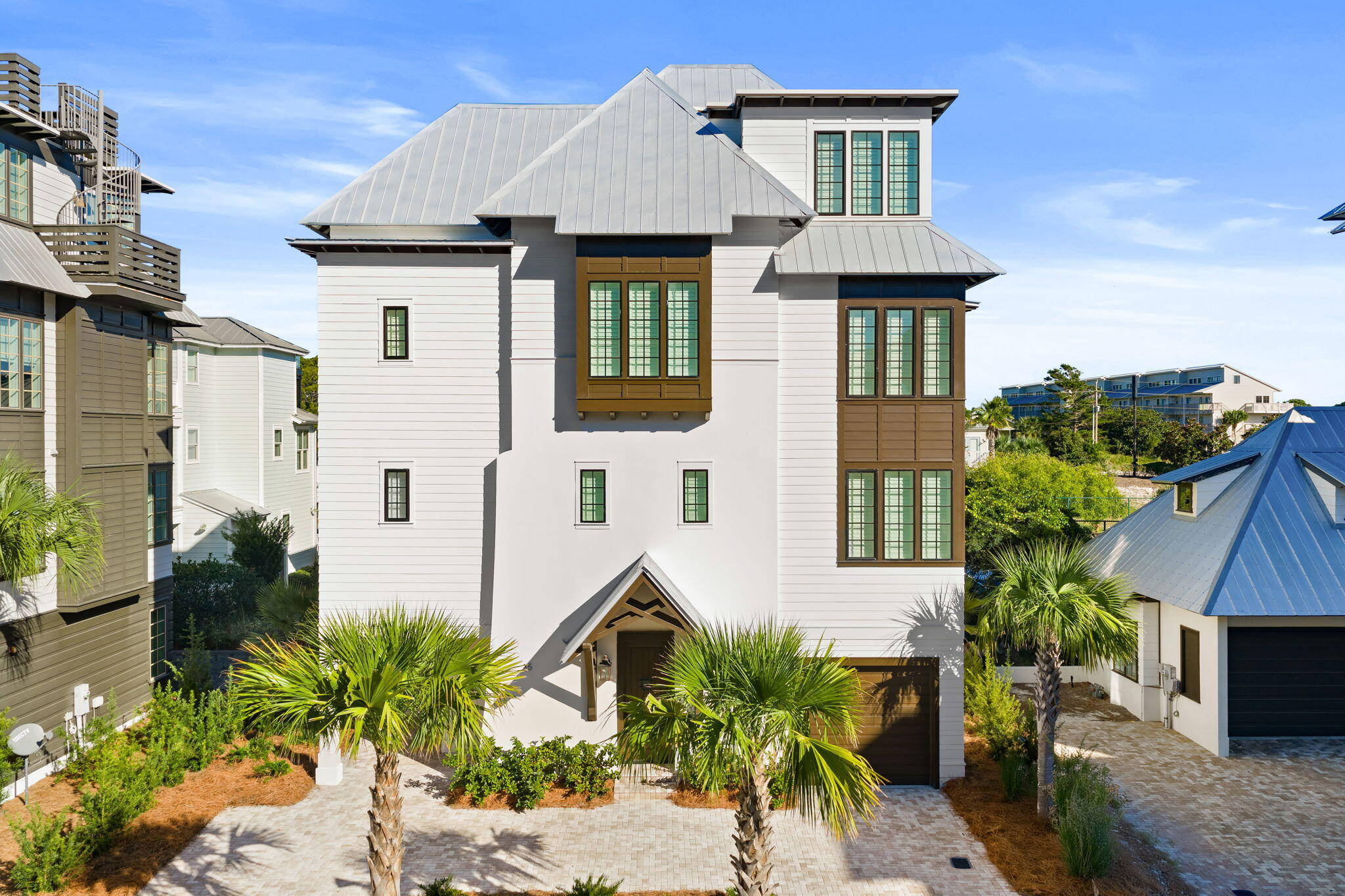 TRESCA PLACE - Residential