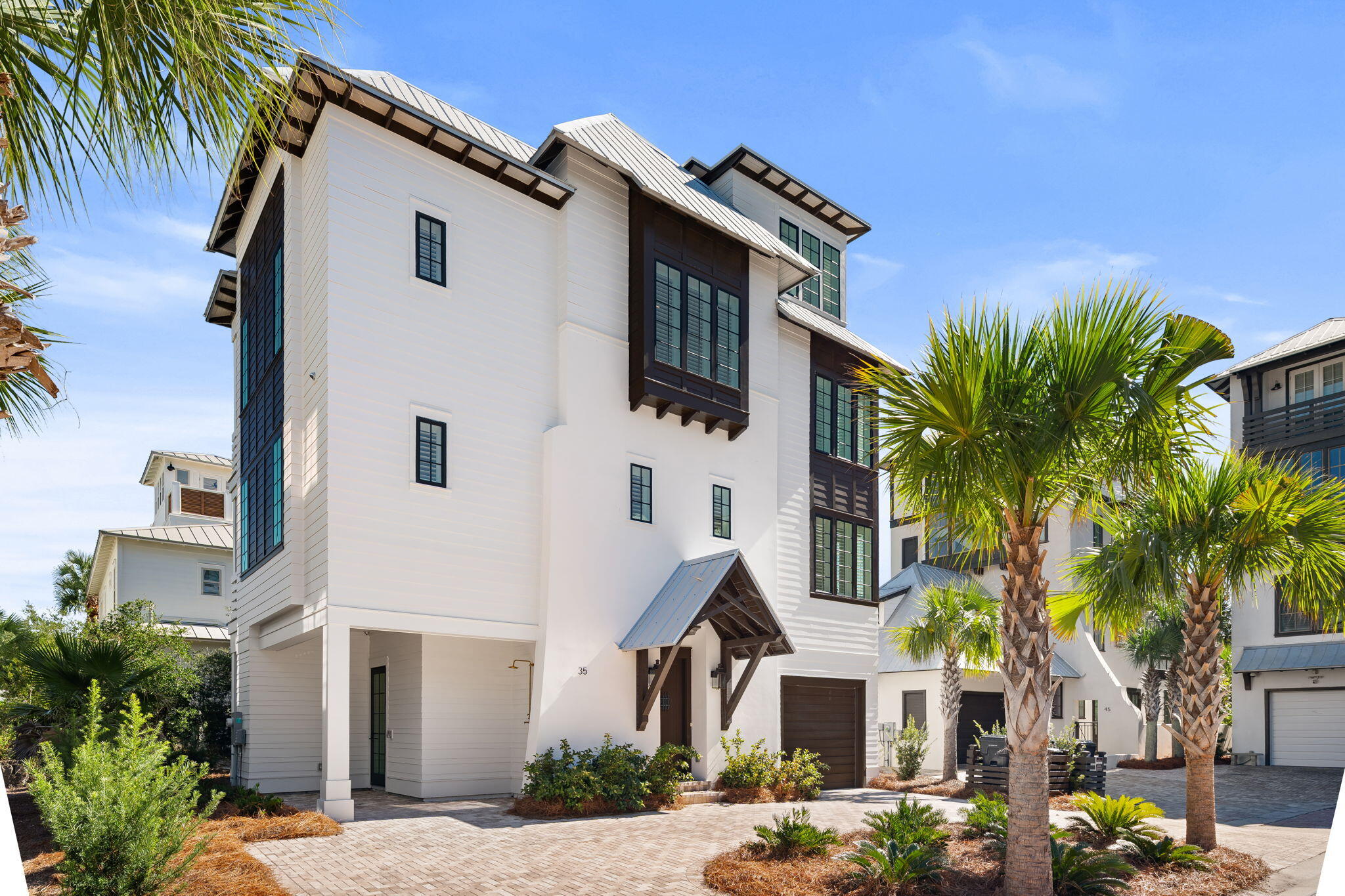 TRESCA PLACE - Residential