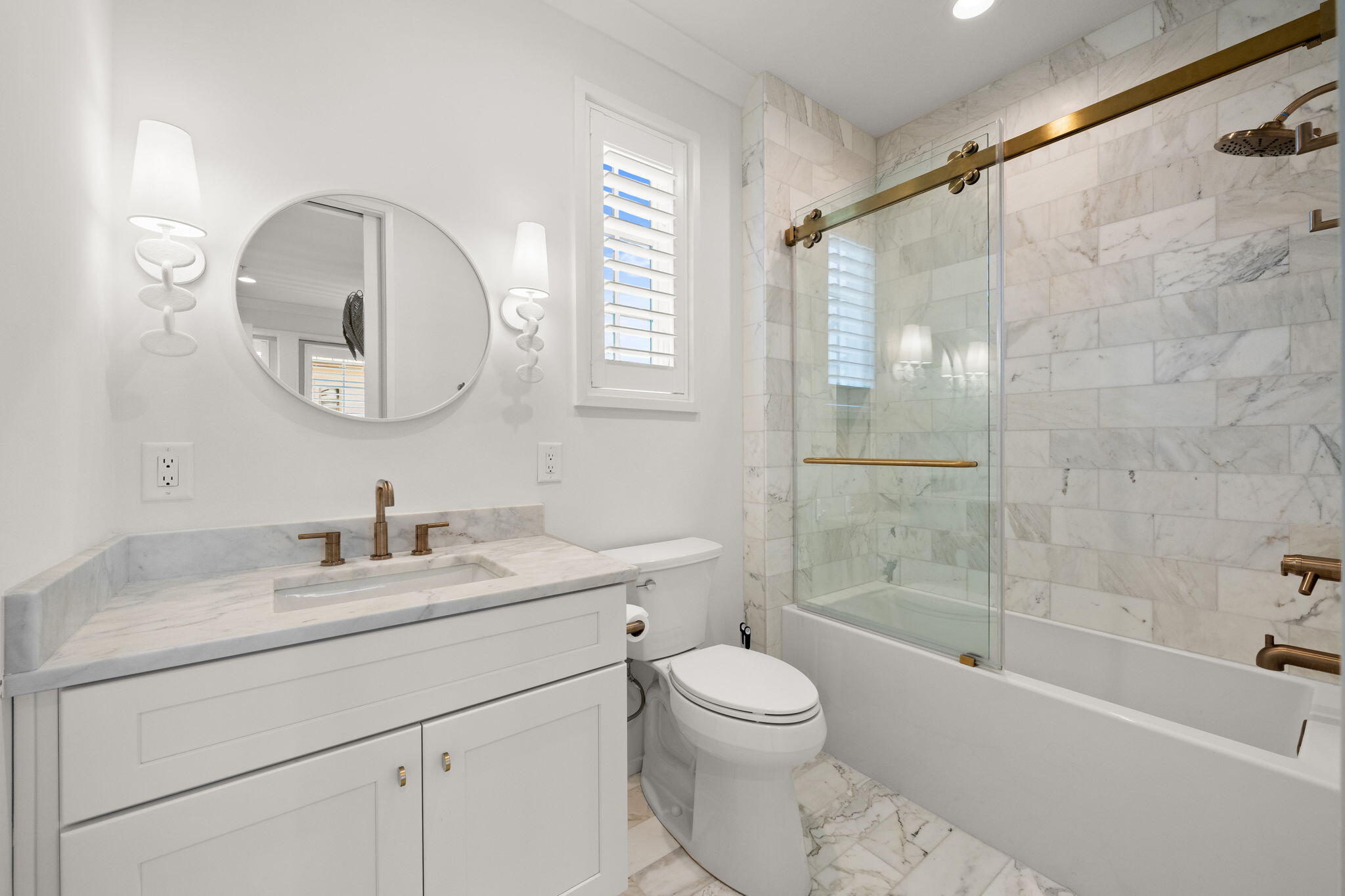 TRESCA PLACE - Residential