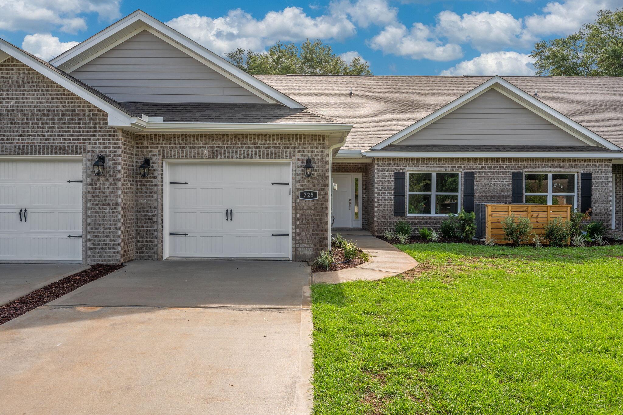 South Fairview T/H - Residential