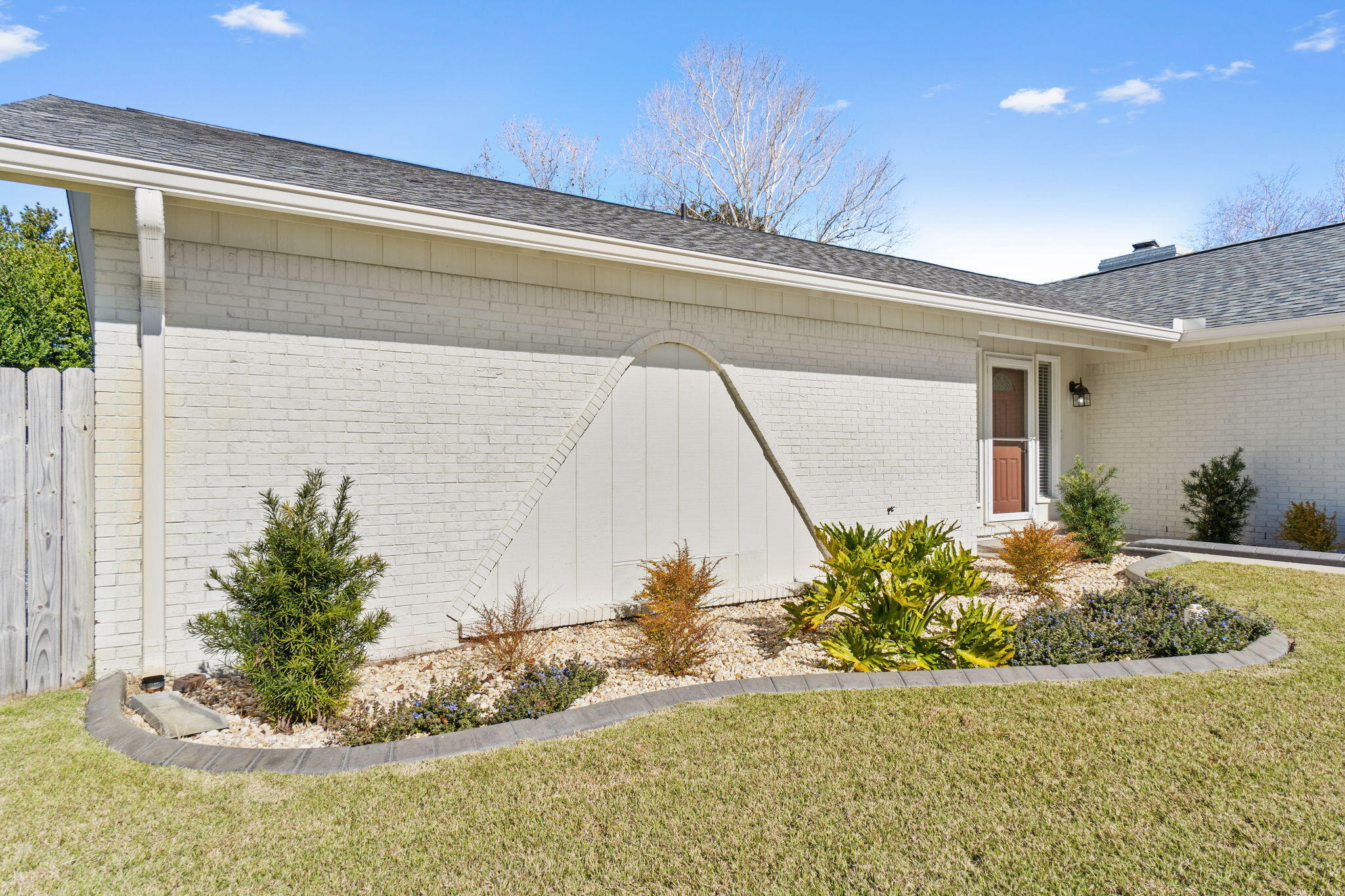 SPRING LAKE #2 - Residential