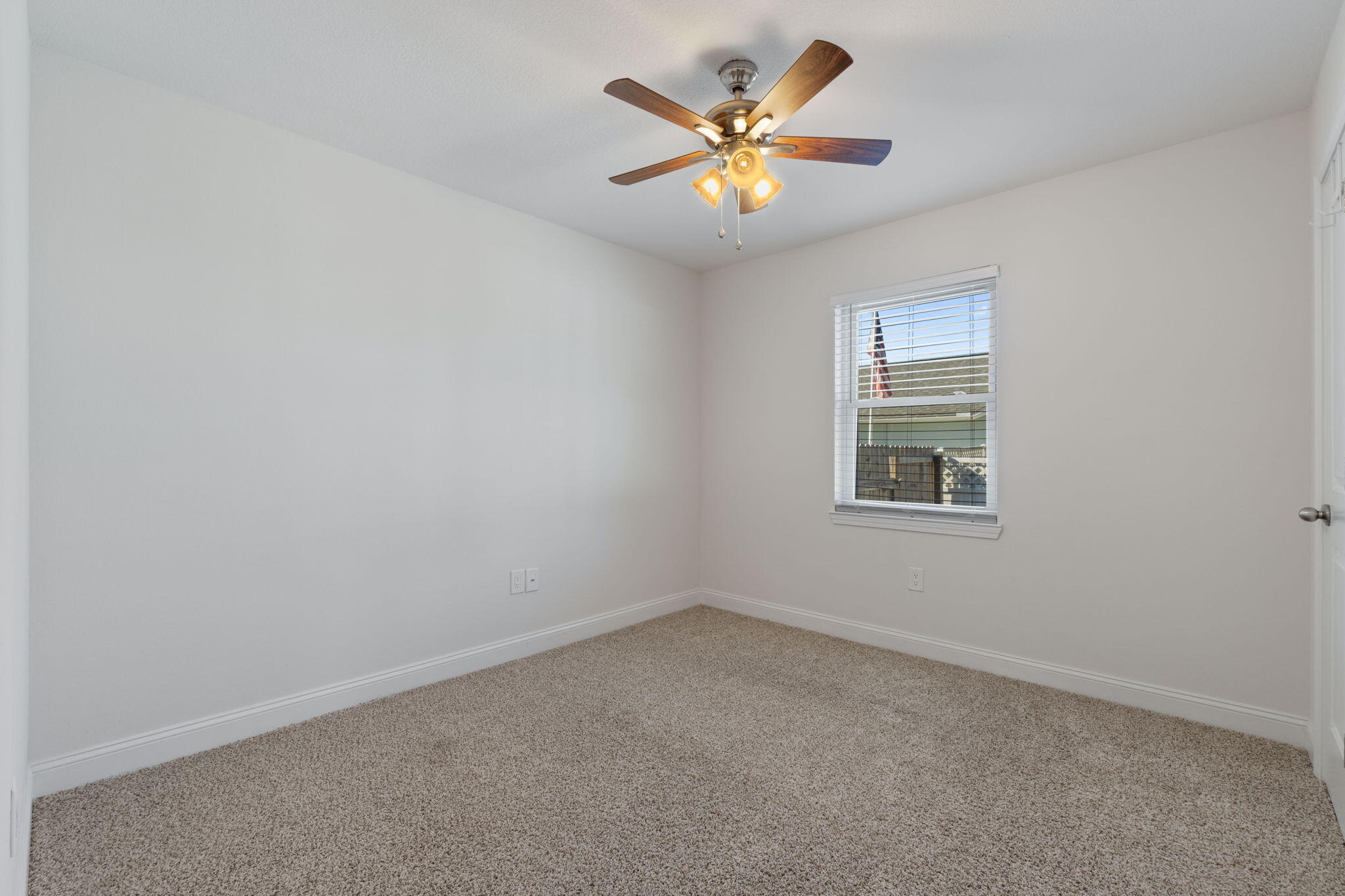 SPRING LAKE #2 - Residential