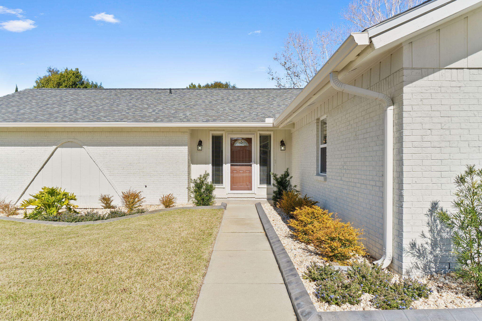 SPRING LAKE #2 - Residential
