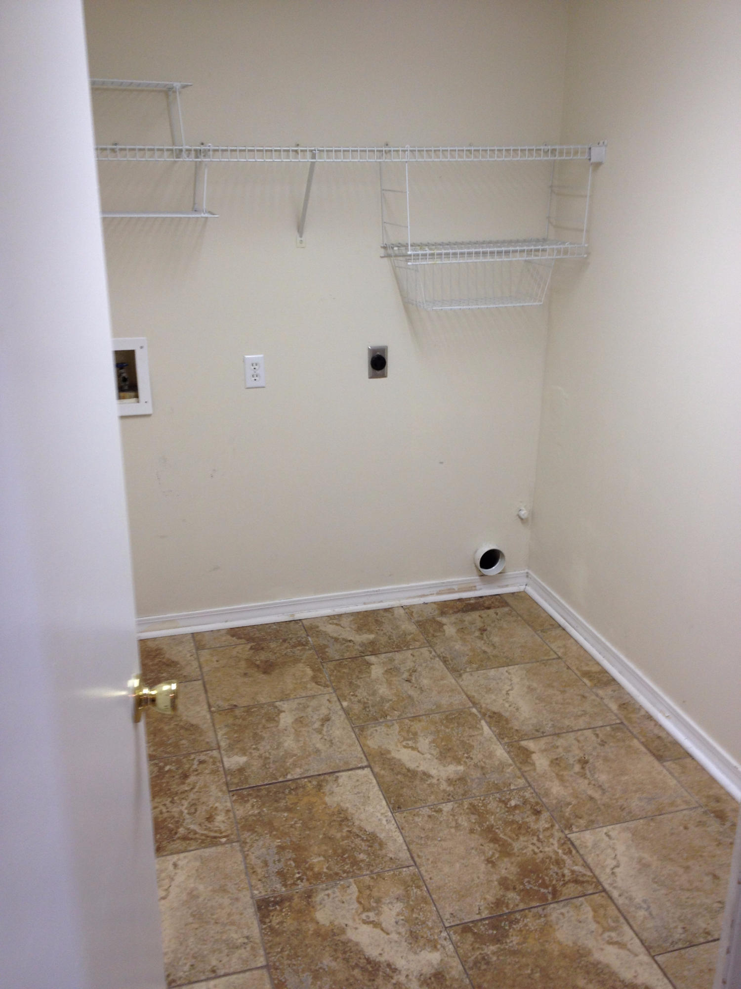 GREEN ACRES - Residential Lease