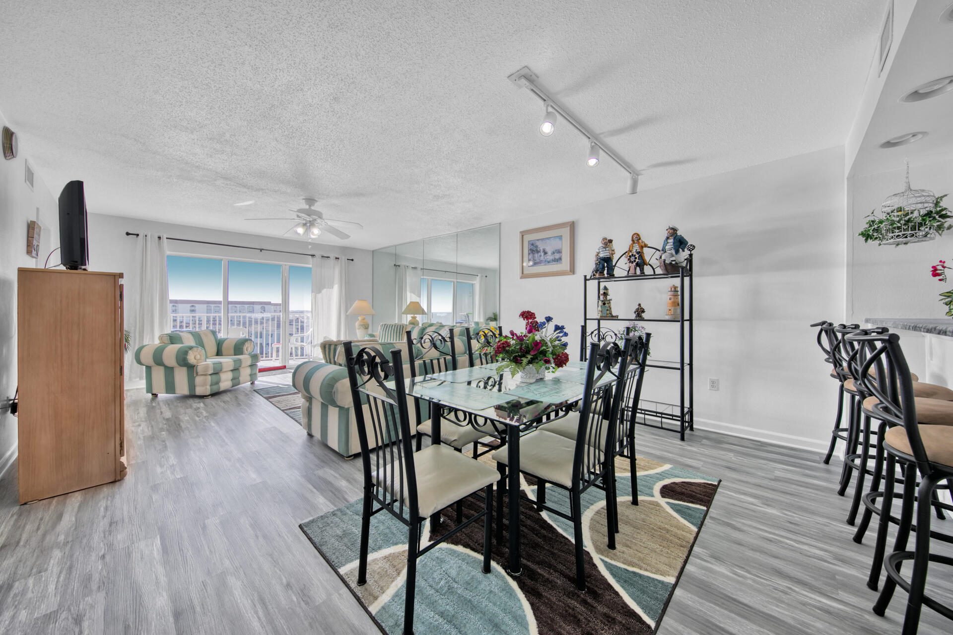 SEACREST CONDO - Residential