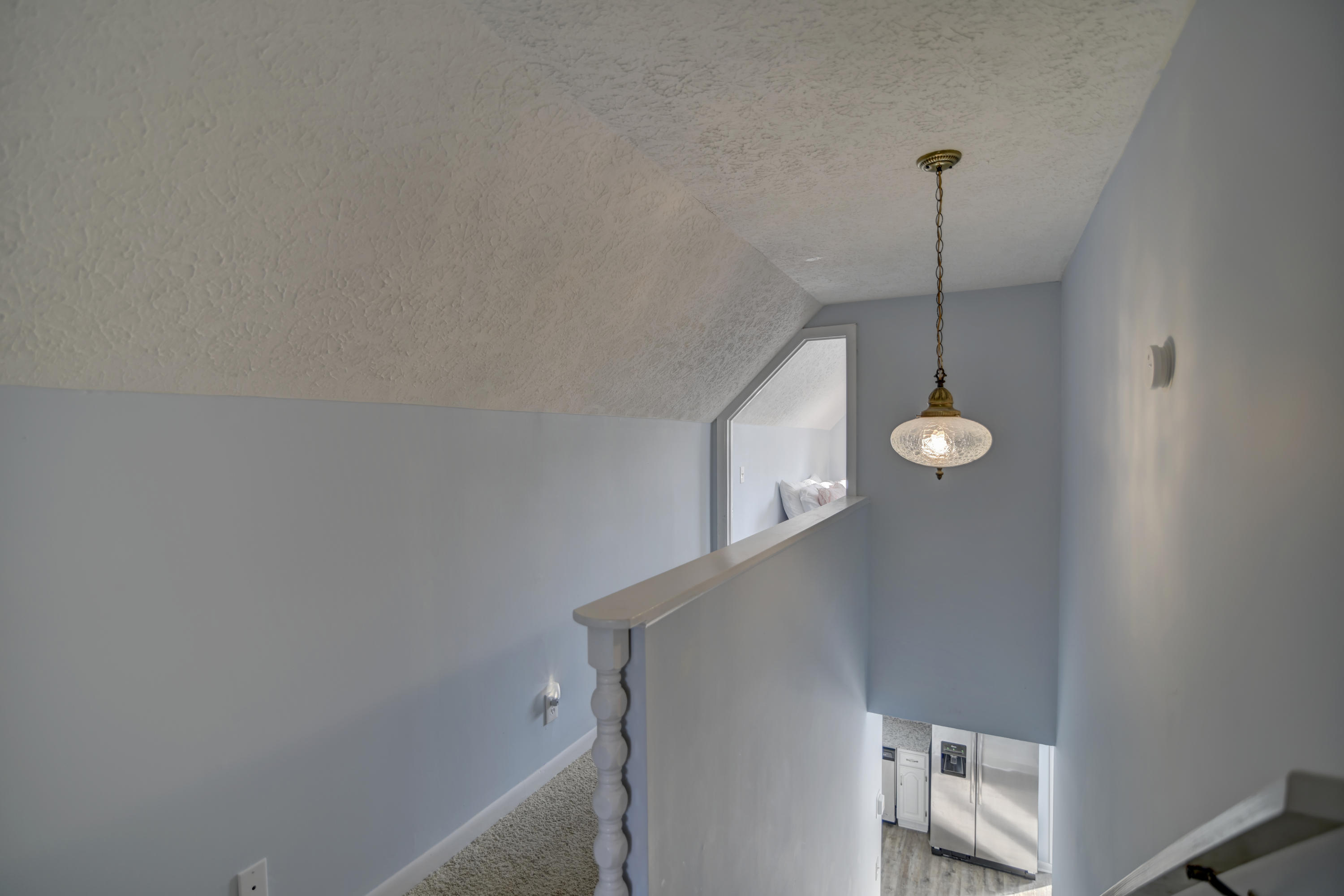 LAGUNA BEACH ESTATES - Residential