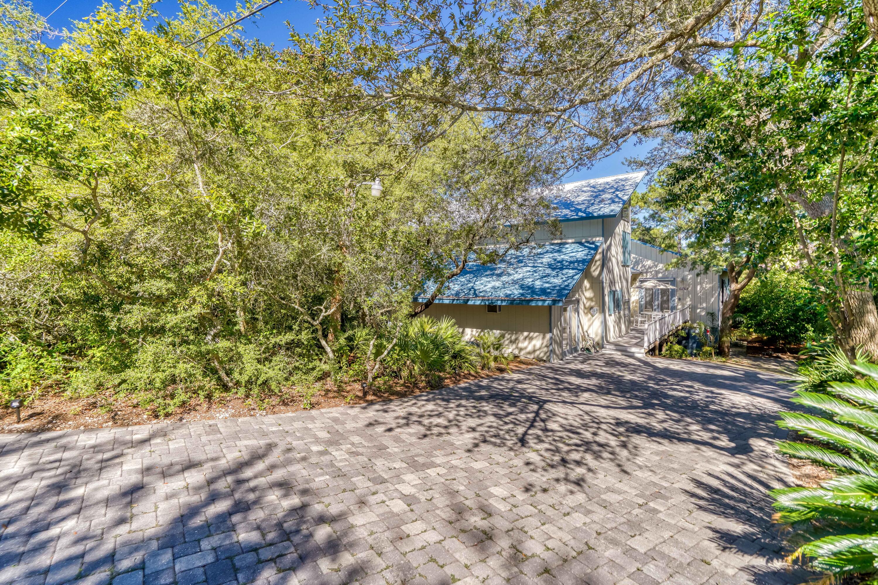 GULF PINES - Residential