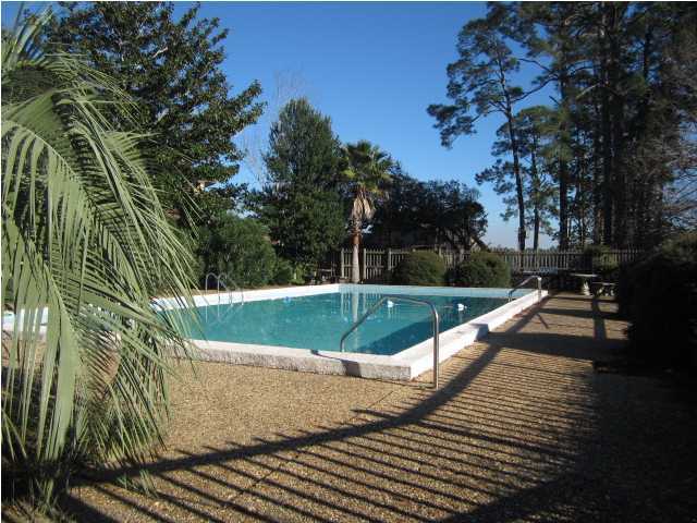 HIDDEN COVE T/H - Residential Lease