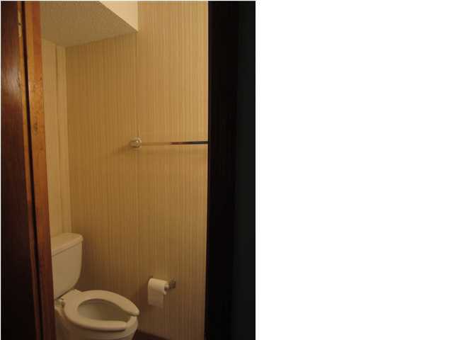 HIDDEN COVE T/H - Residential Lease