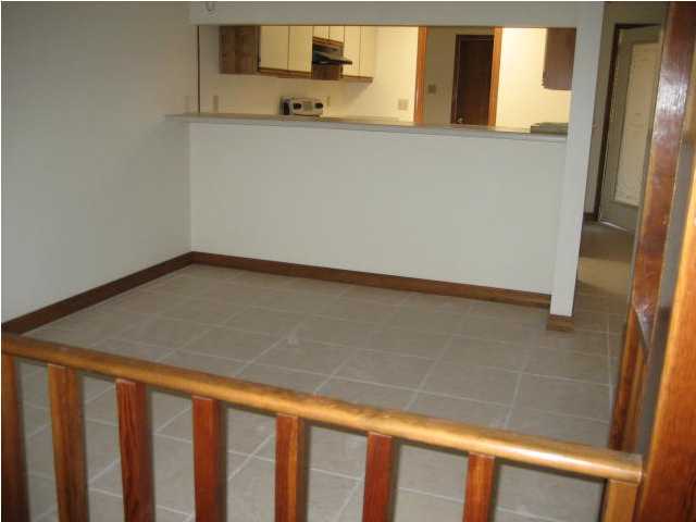 HIDDEN COVE T/H - Residential Lease