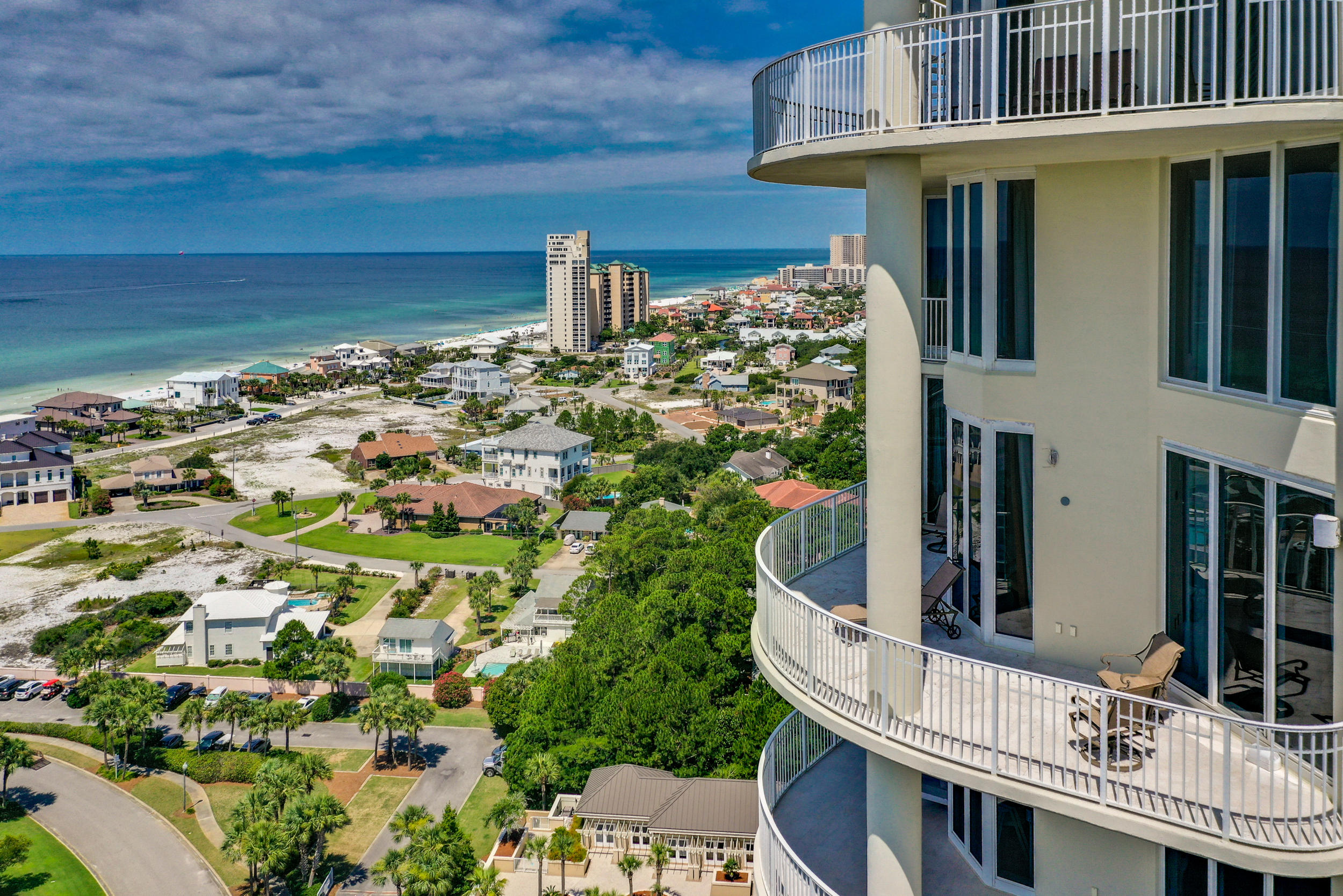 ONE BEACH CLUB DRIVE - Residential
