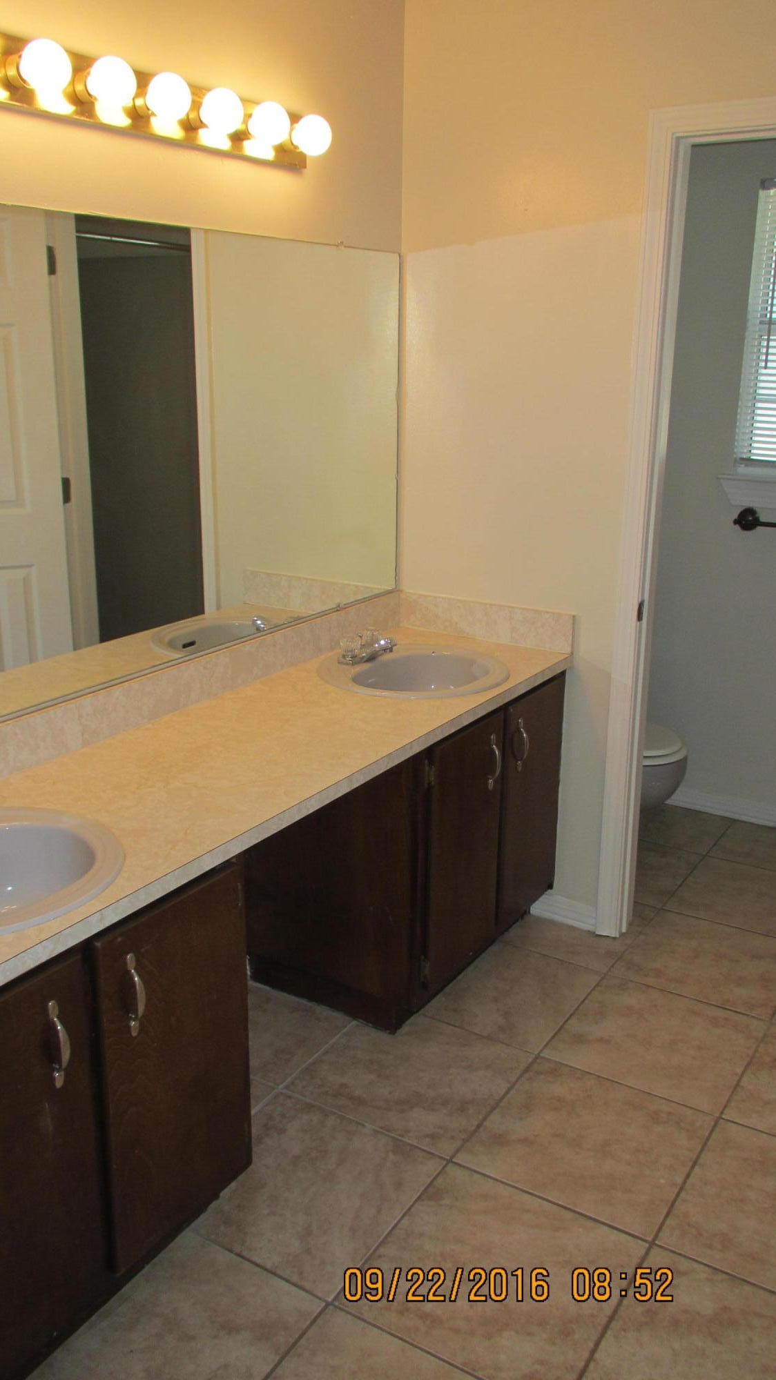 WILLOW BEND PH 1 - Residential Lease