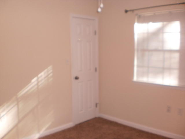 CANDLEWOOD VILLAGE - Residential Lease